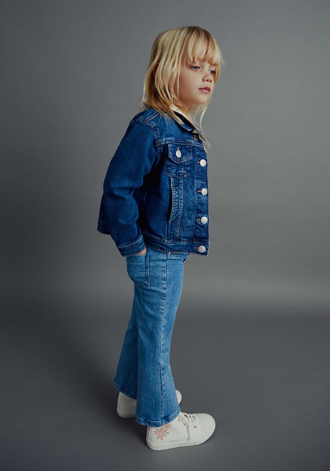 Sfera Flared jeans - Denim Medium Wash 1 Shaws Department Stores