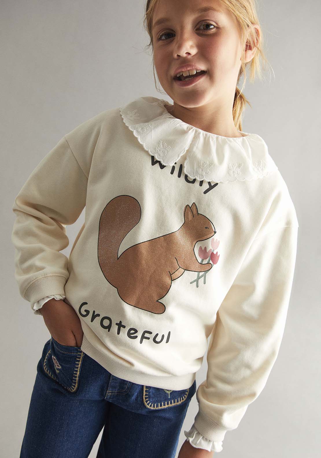 Squirrel Placement Print Sweatshirt - Cream