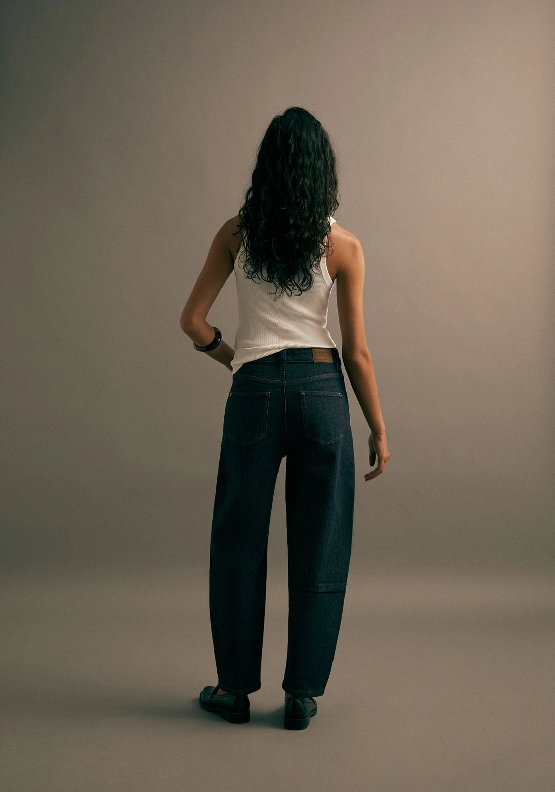 High Rise Barrel Jeans - Denim Rinse