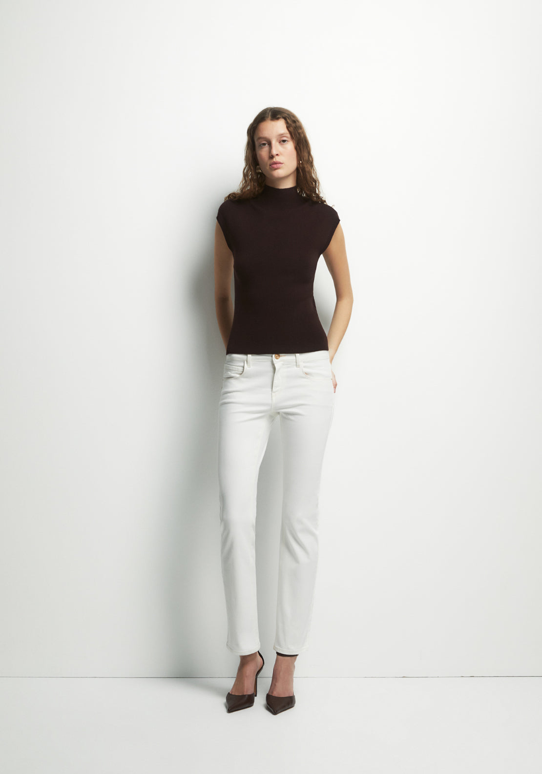 Slim Straight Jeans - White
