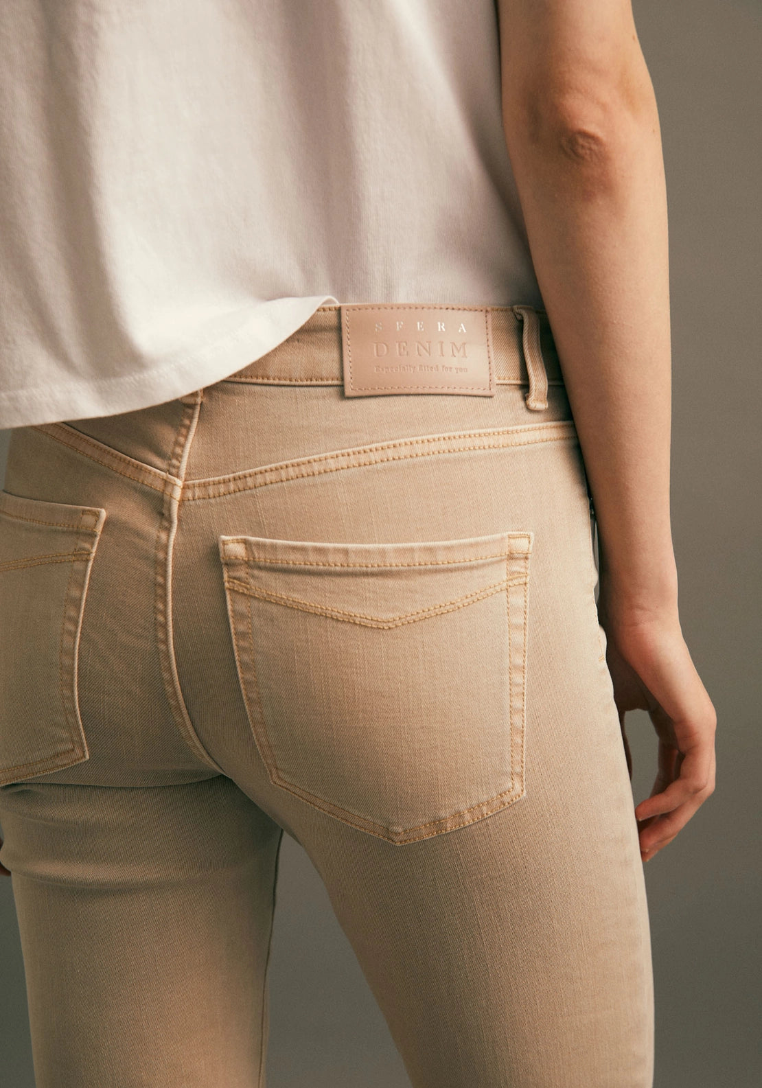 Fitted Straight Leg Jeans - Beige