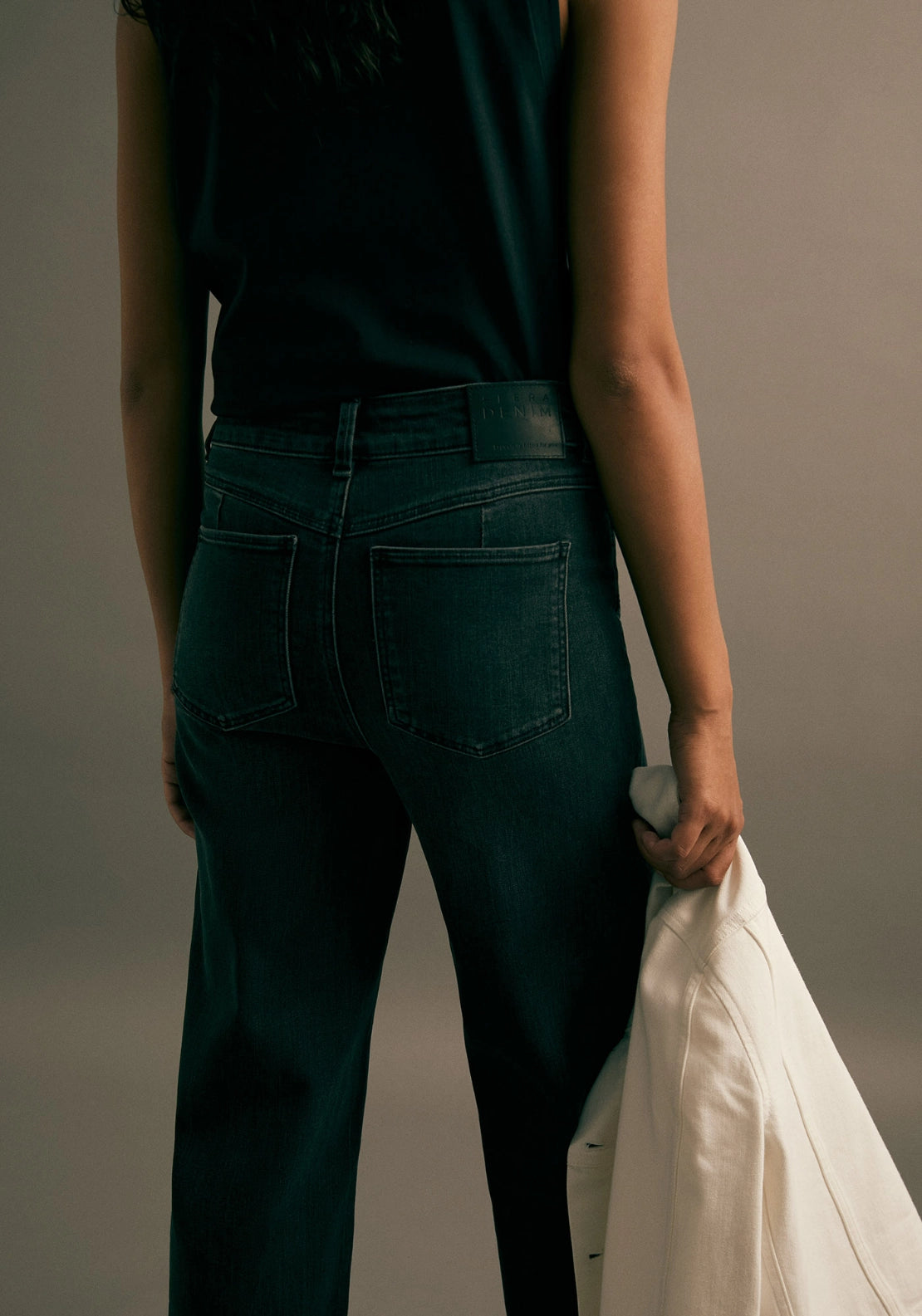 High Rise Culotte Jeans - Black