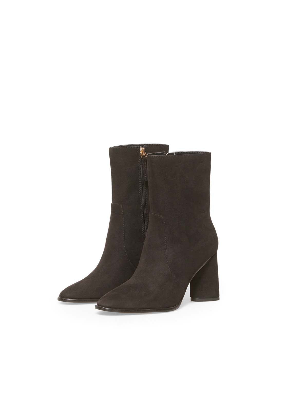 Basic Heel Boots - Black