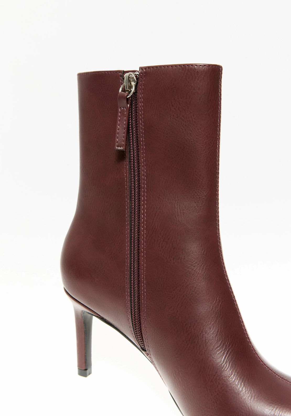 Side Zip Heeled Boot - Wine