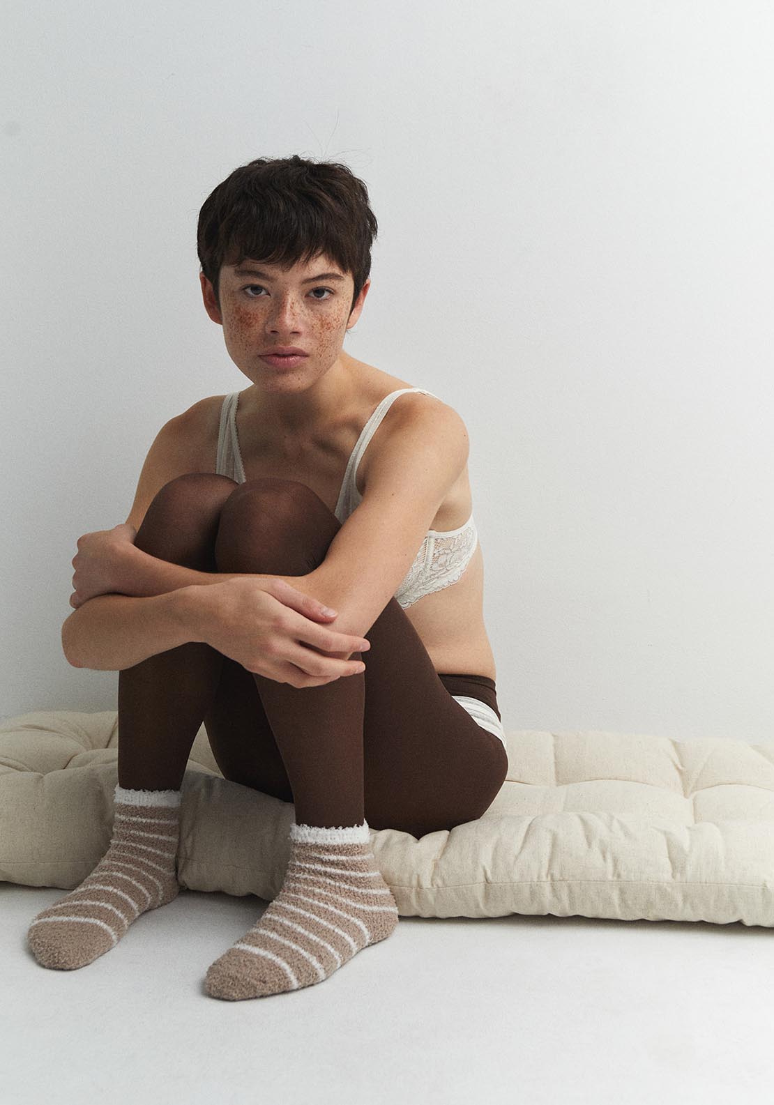 Sfera 2-pack house socks - Camel Bone 3 Shaws Department Stores