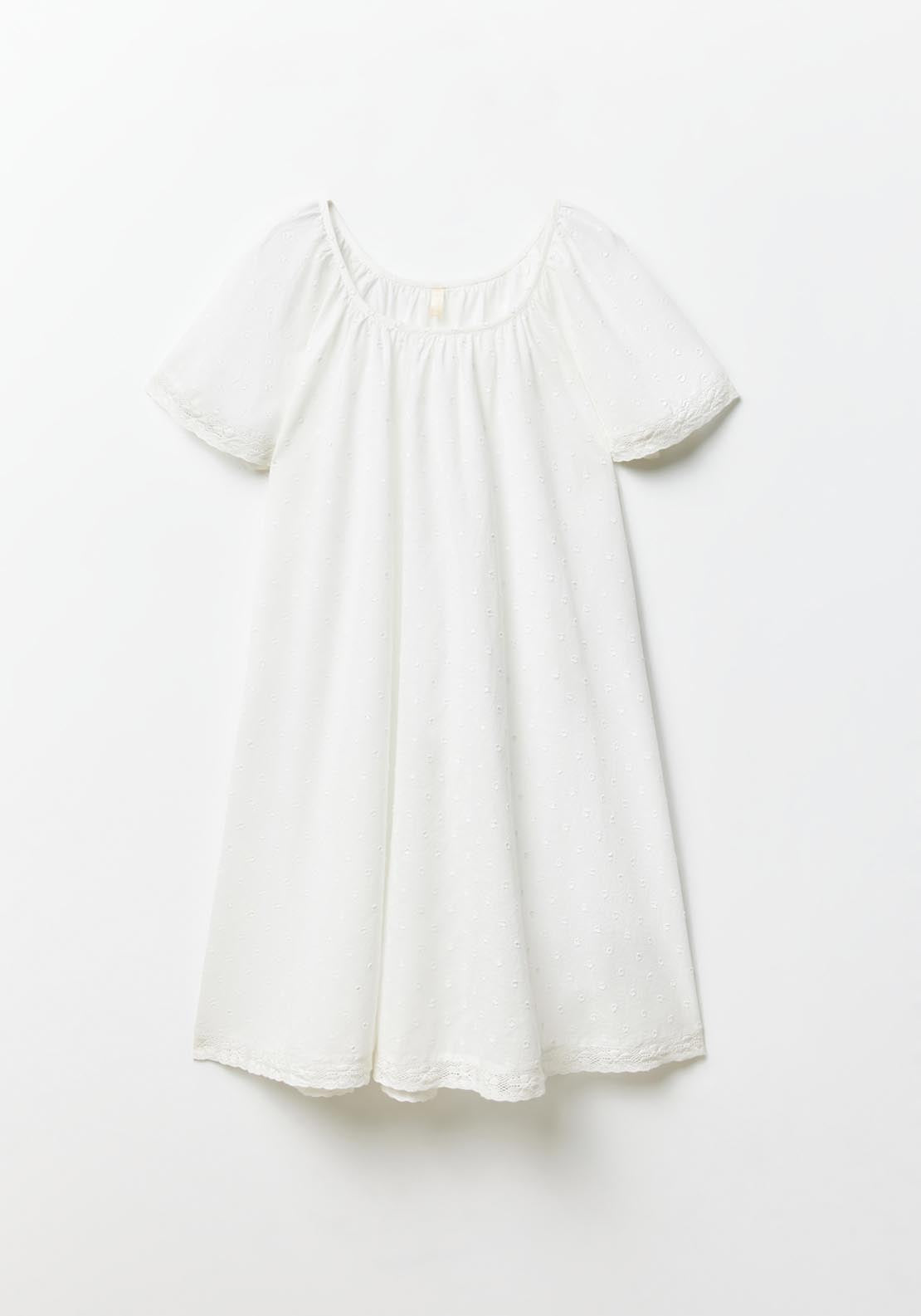 Sfera Plain Plumetis Nightshirt - White 5 Shaws Department Stores