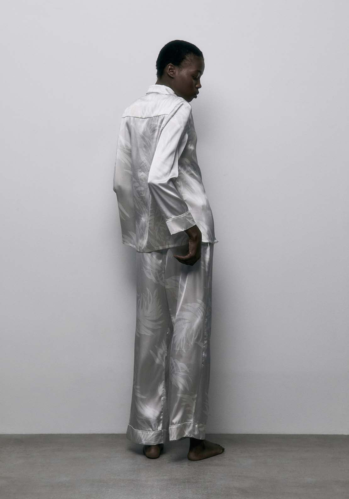 Satin Palm Tree Pyjama - Stone