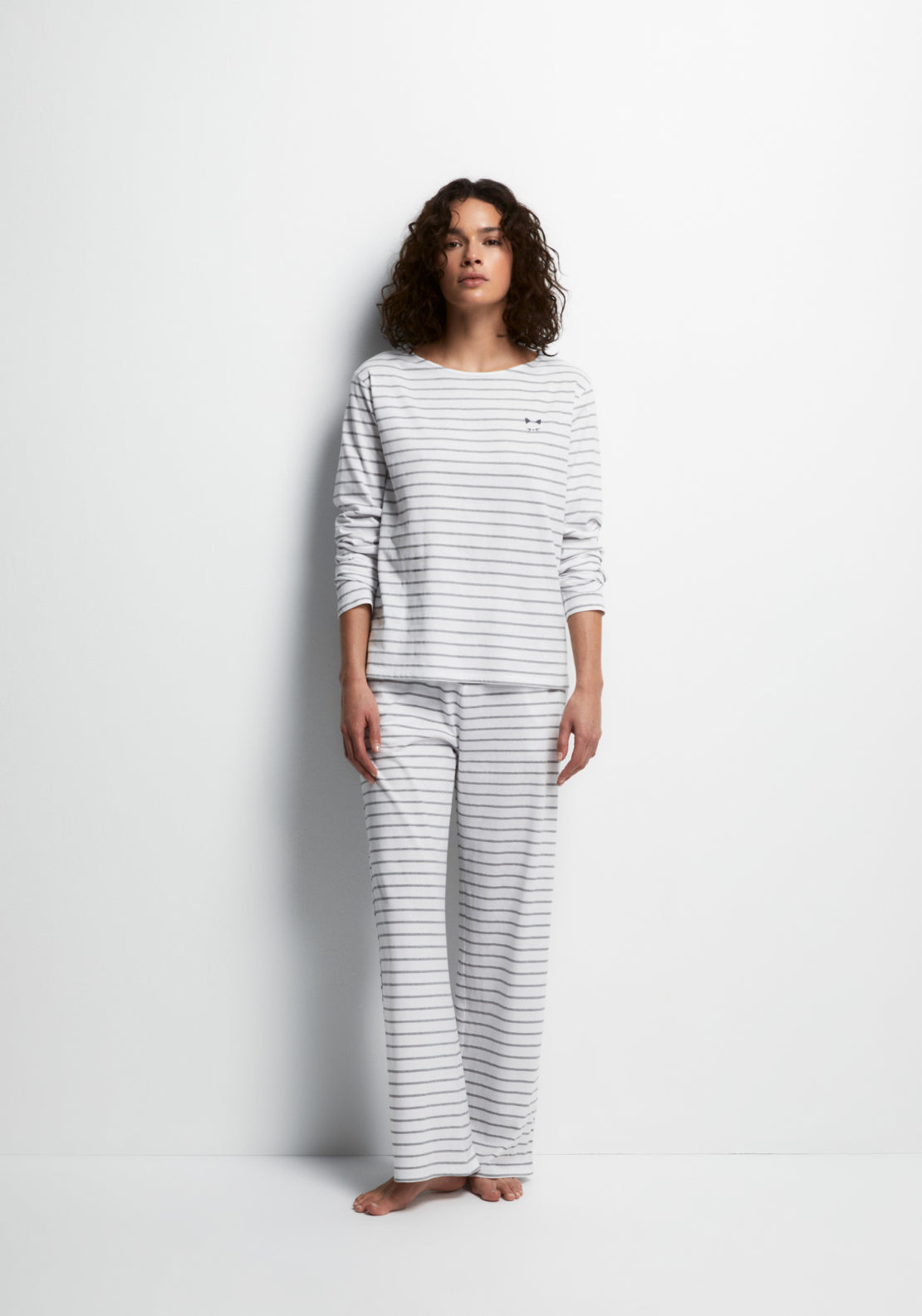100% Cotton Long Round-Neck Pyjama Set - Grey