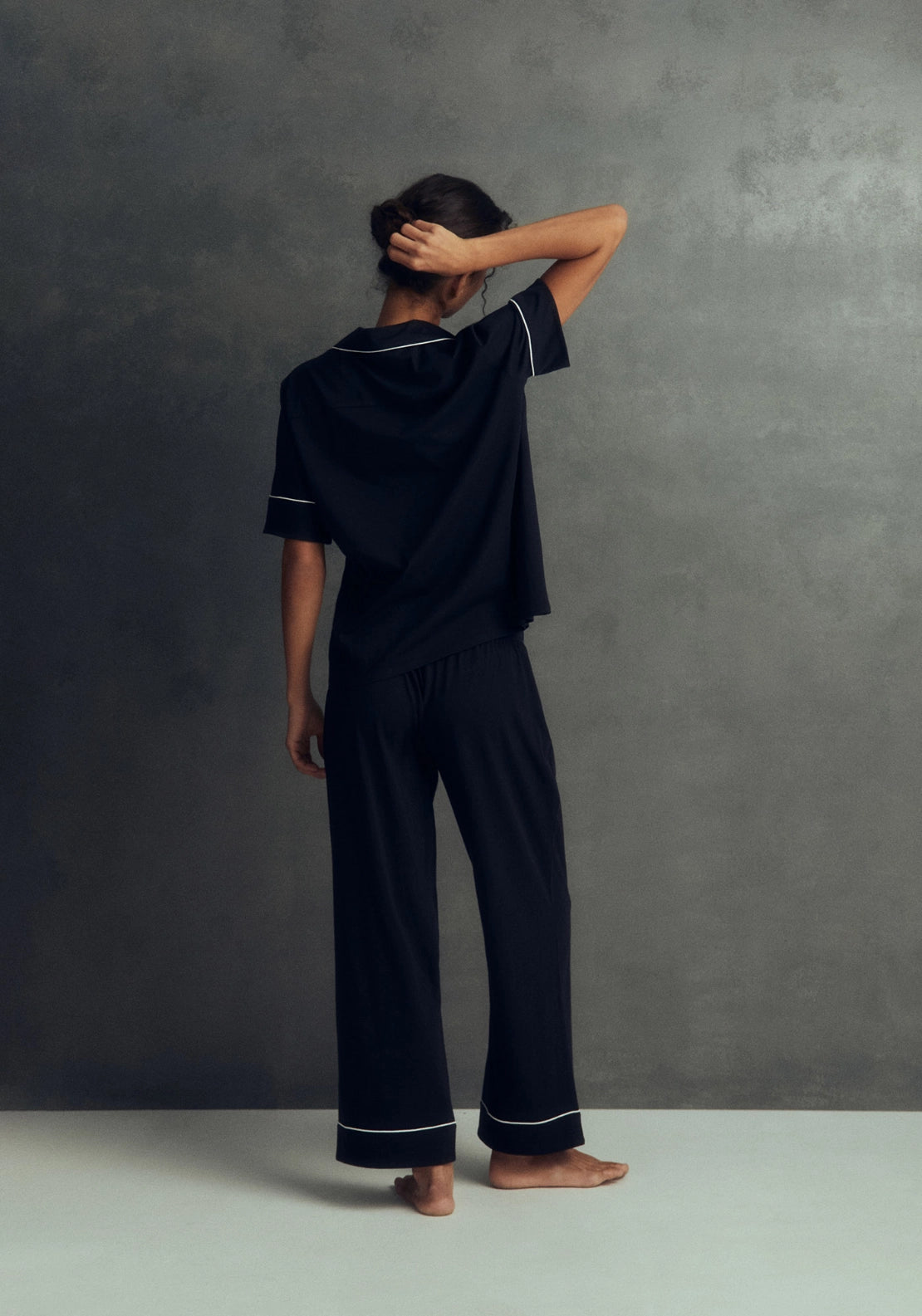 Capri Notch Lapel Pyjama Set - Black