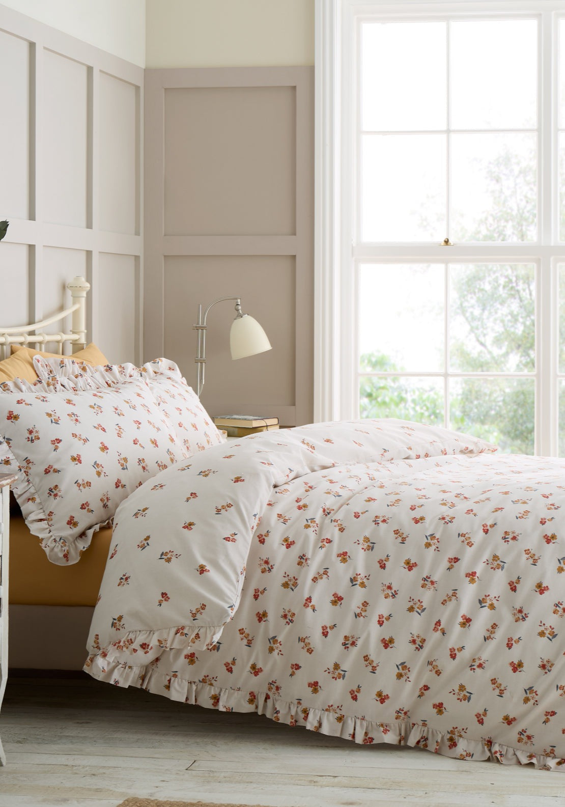 Catherine Lansfield Frill Ditsy Floral Reversible Duvet Cover Set - Cream 2 Shaws Department Stores