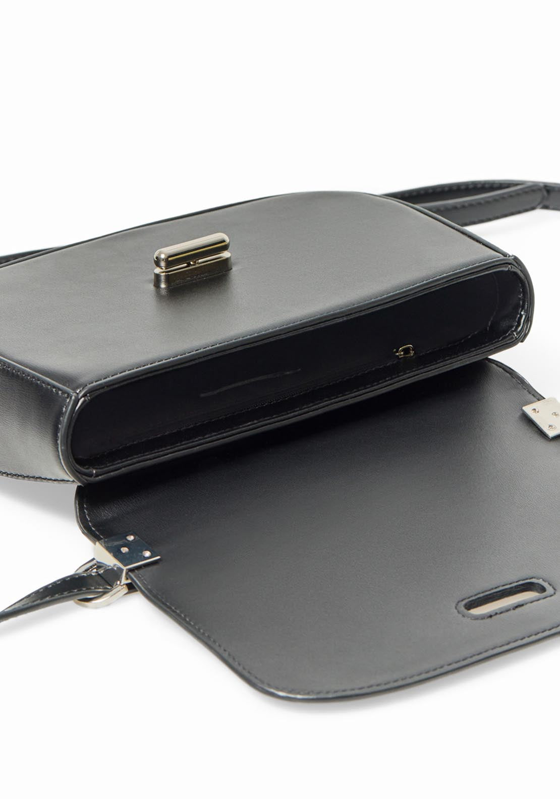 Structured Bag With Clasp - Black