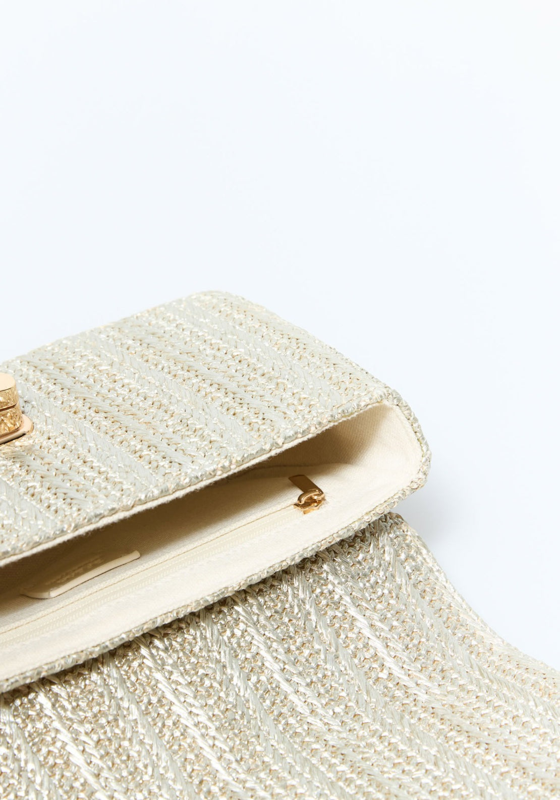Matte Effect Raffia Crossbody - Gold