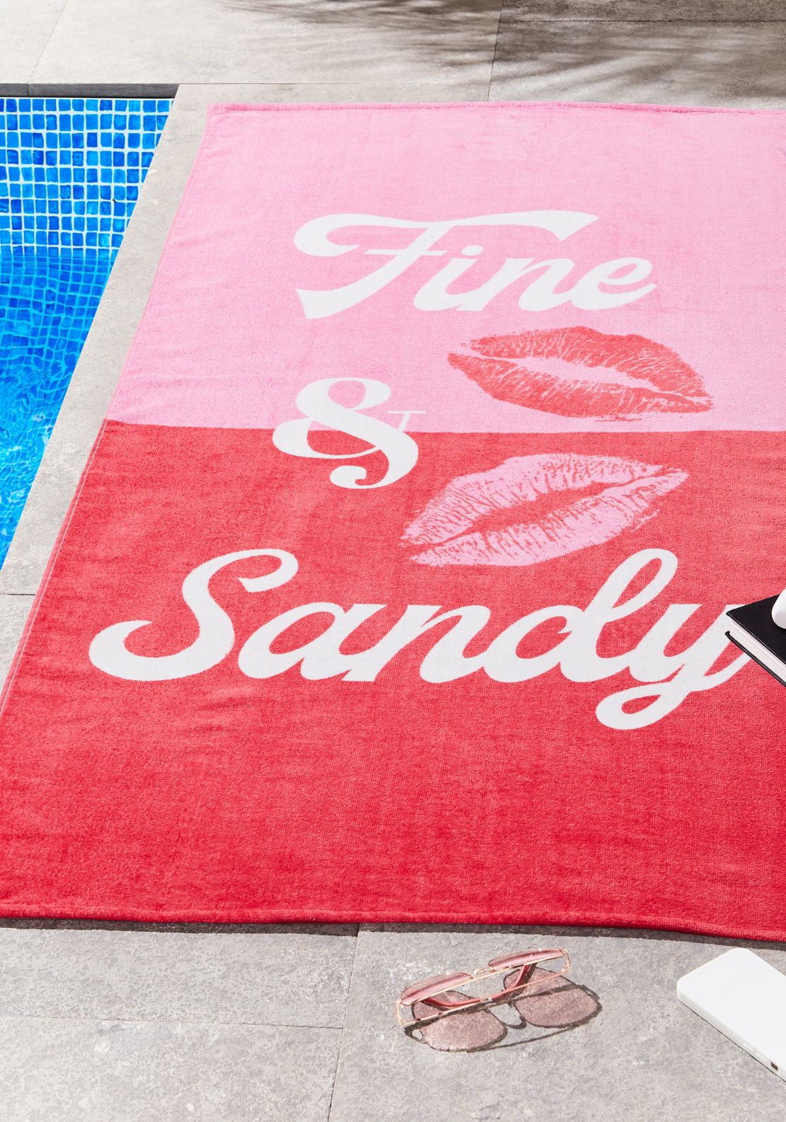 Sassy B Fine &amp; Sandy Cotton Beach Towel - Pink 2 Shaws Department Stores