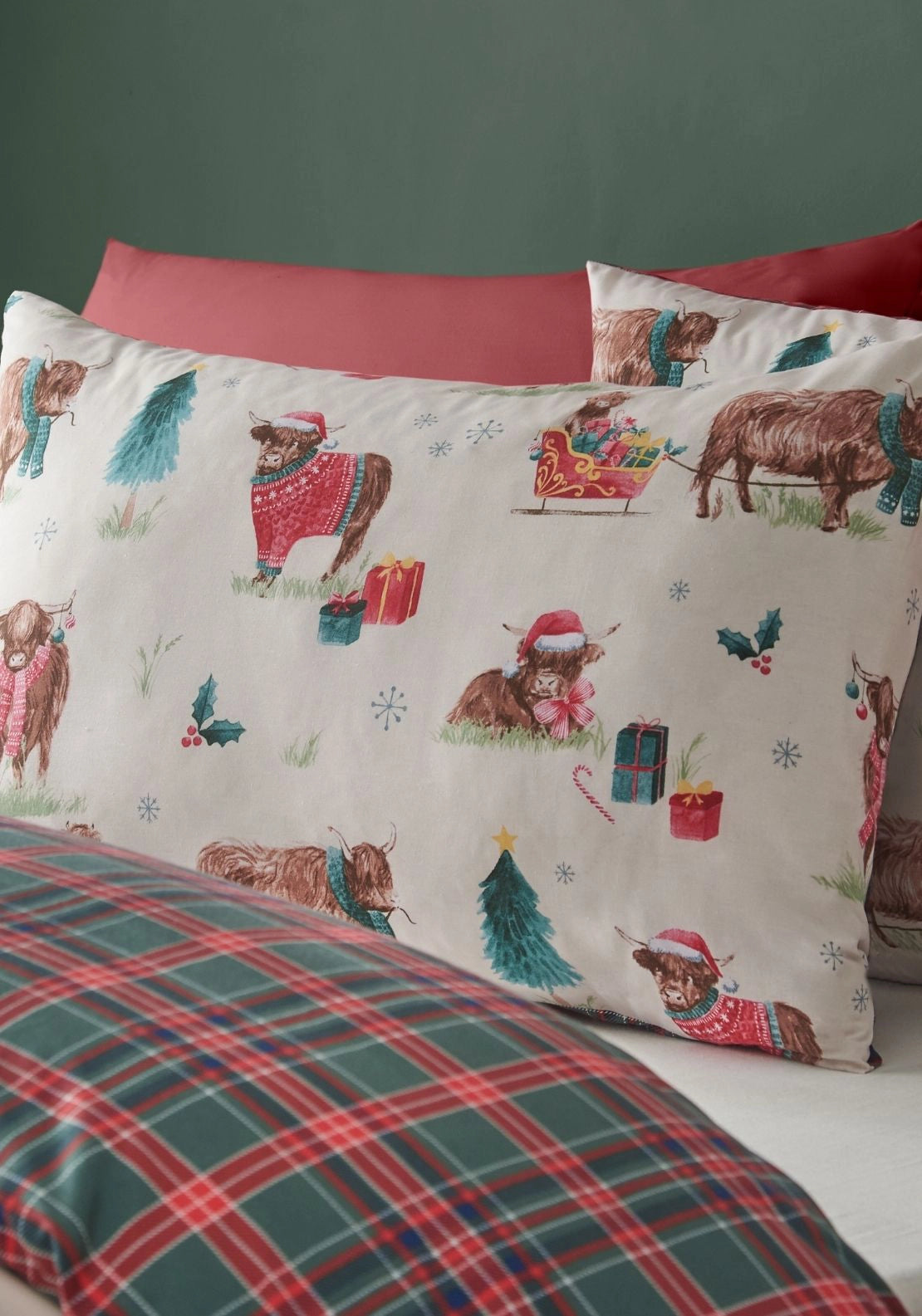 Catherine Lansfield Christmas Highland Cow Reversible Duvet Cover Set - Beige 3 Shaws Department Stores