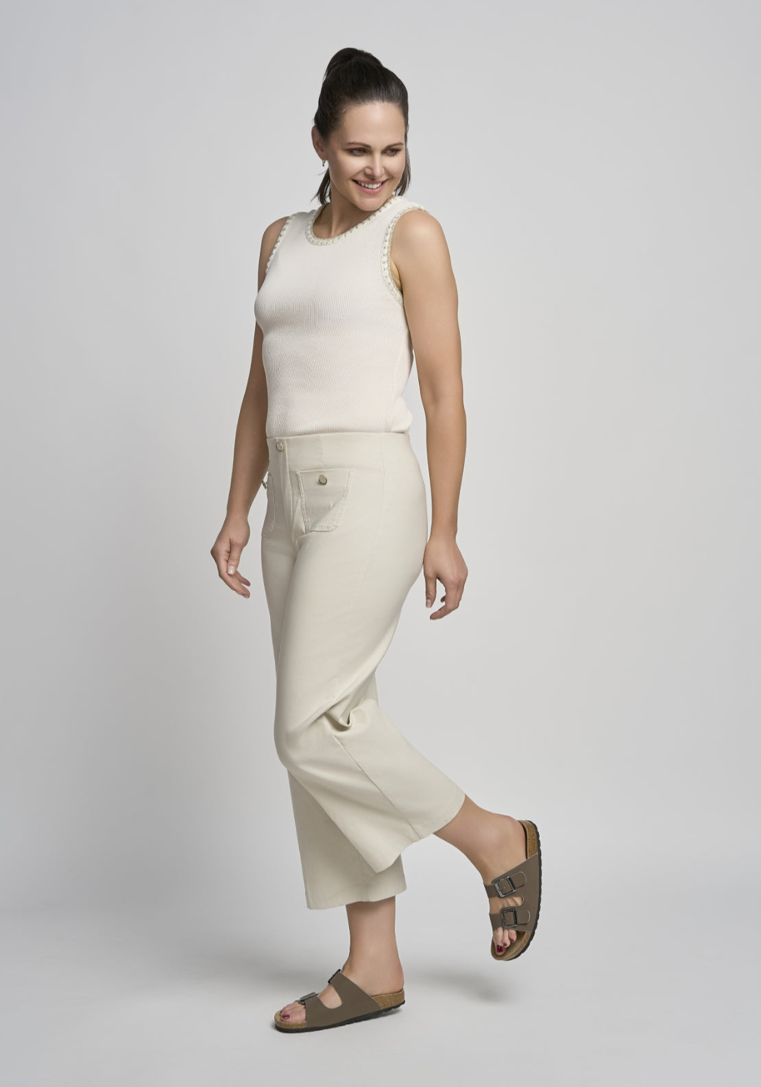 Wide Leg Crop Pull On Trouser - Ecru