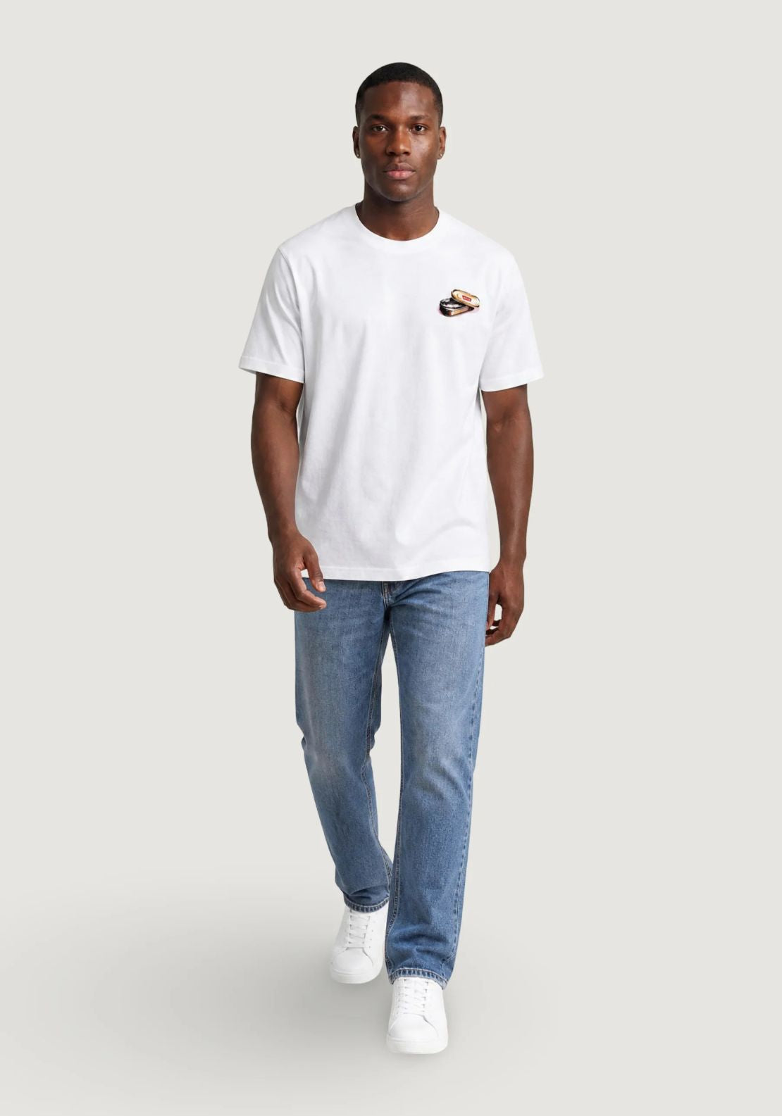 Levis Graphic Short Sleeve T-Shirt - White 3 Shaws Department Stores