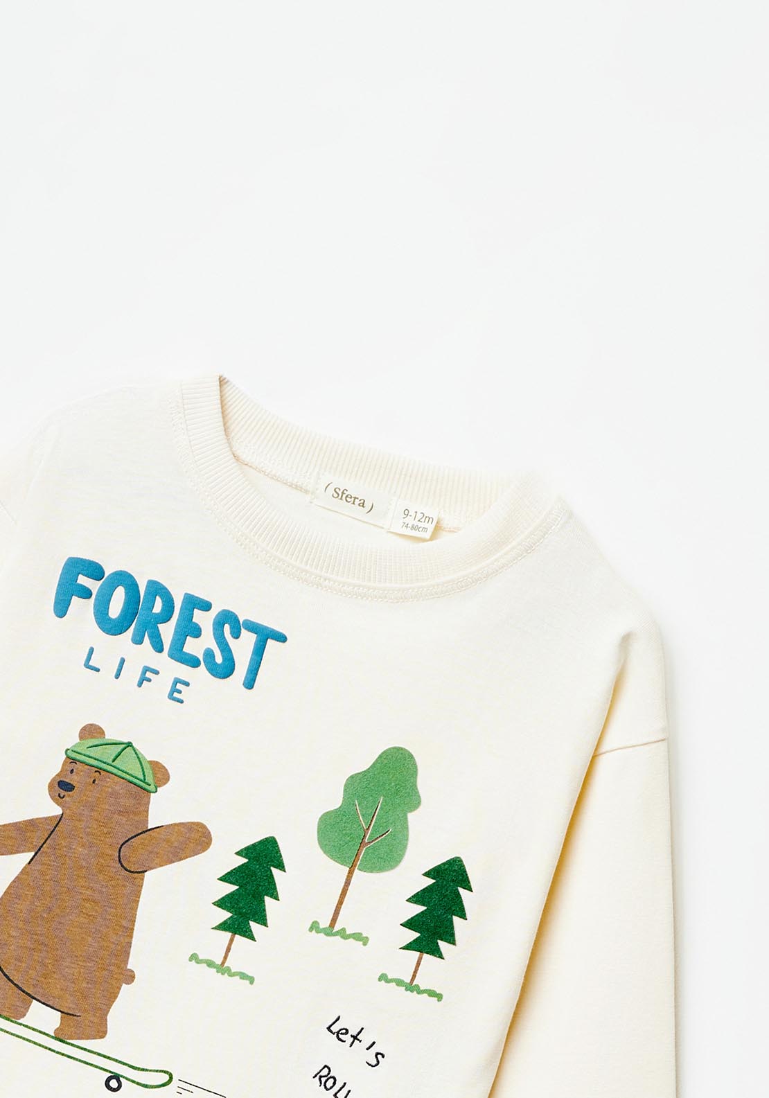 Sfera Bear on a skateboard long-sleeved T-shirt - White 4 Shaws Department Stores