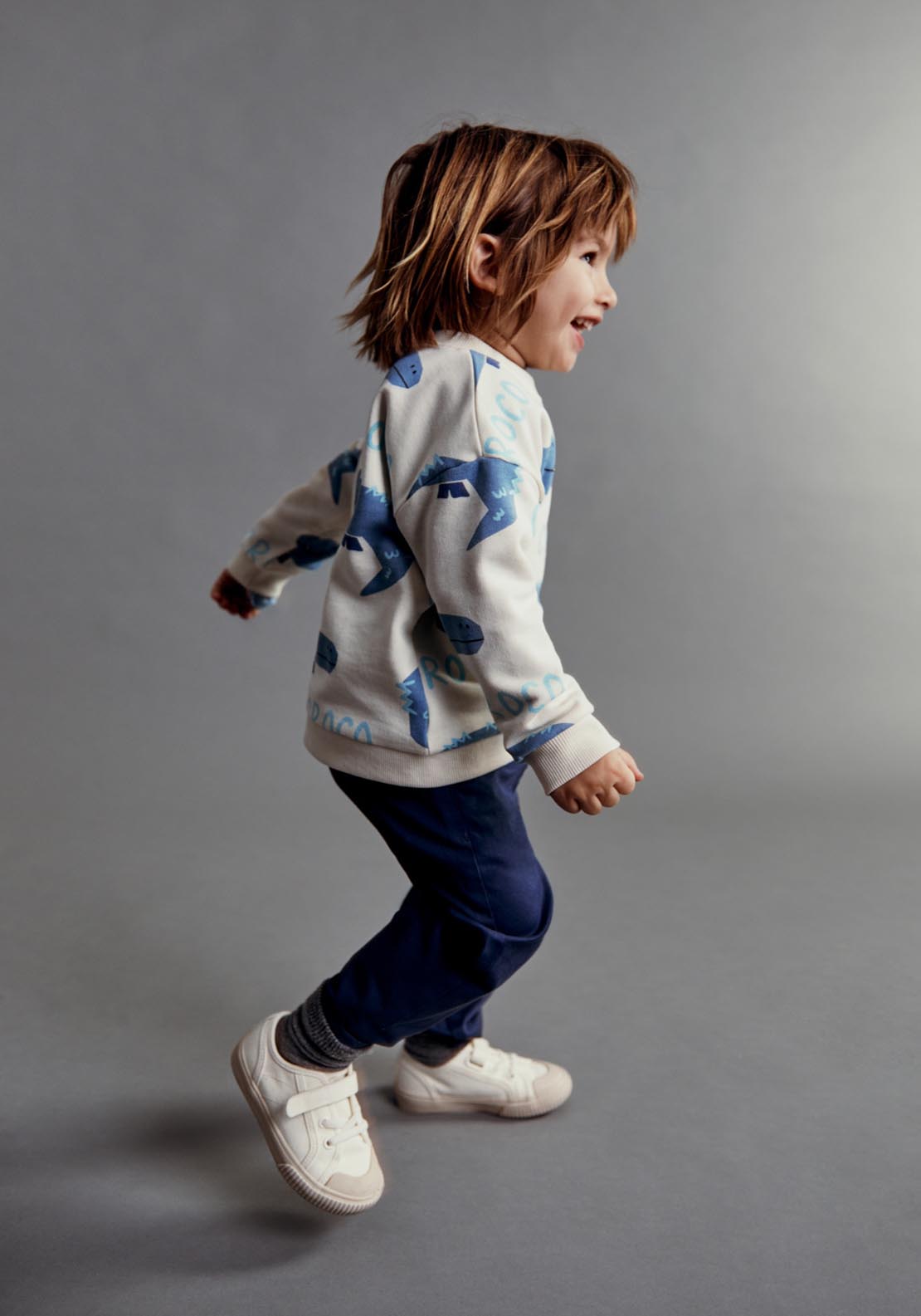 Sfera Printed tiger sweatshirt - Green Light 3 Shaws Department Stores