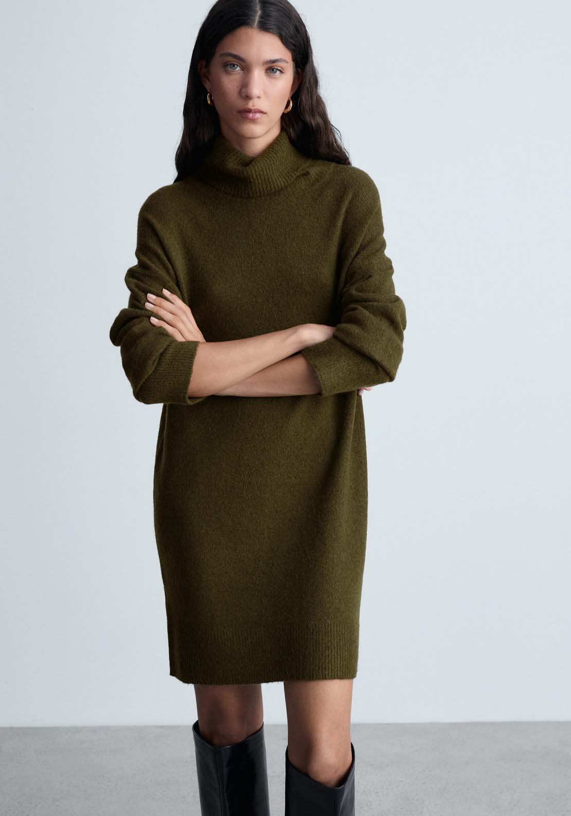 Short turtleneck knitted dress - Green