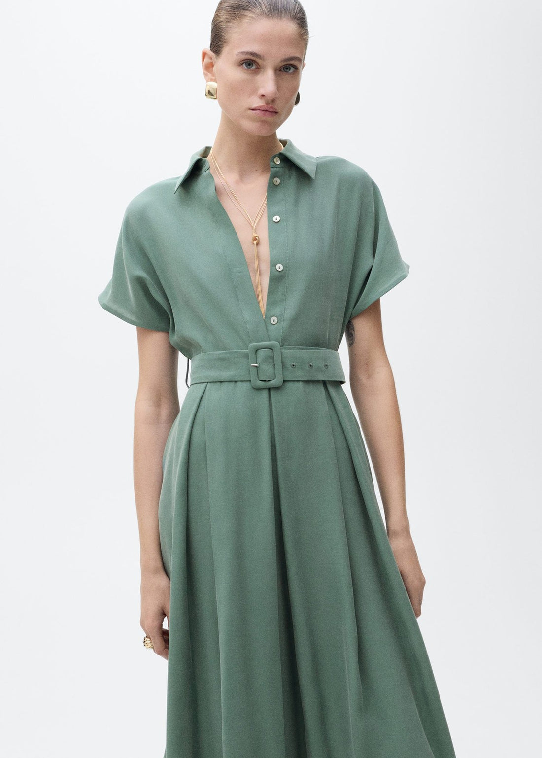 Flared midi-dress with belt