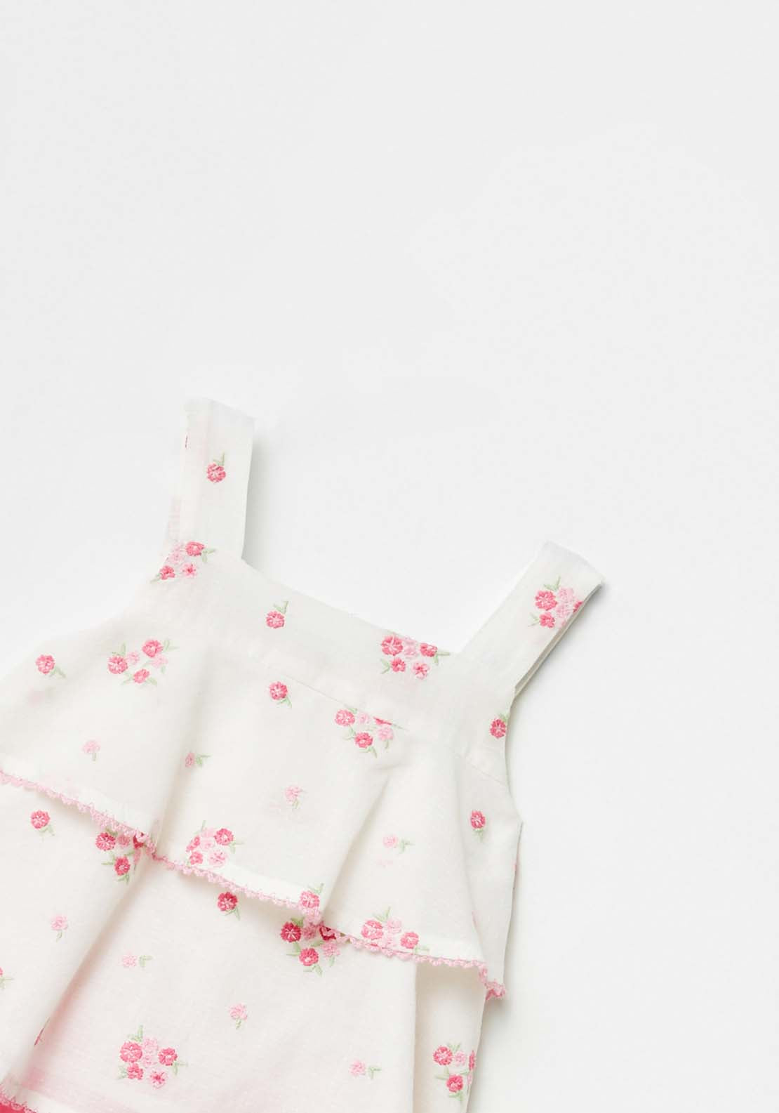 Sfera Floral Set - White 2 Shaws Department Stores