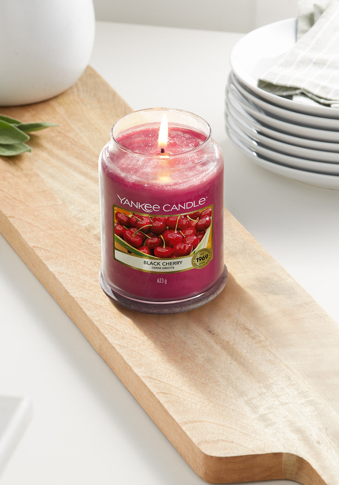 Yankee Candle Large Jar - Black Cherry 1 Shaws Department Stores