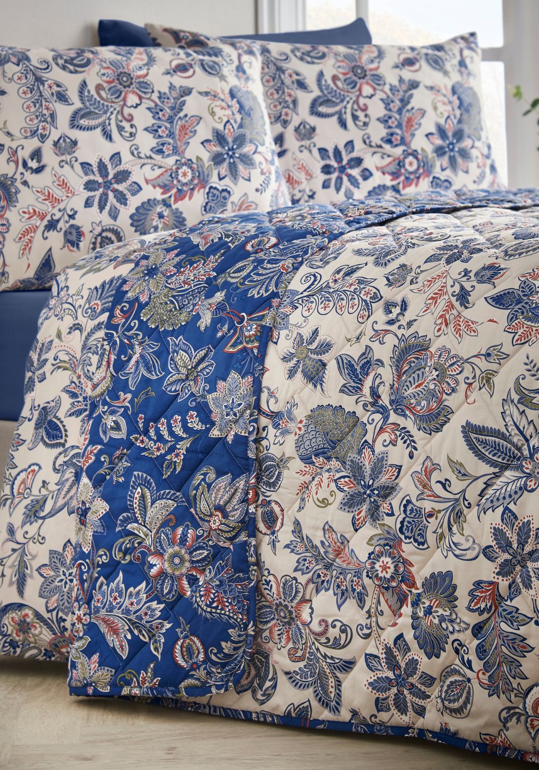 Jacobean 300 Thread Count Reversible Quilted Bedspread 220cm x 230cm - Blue