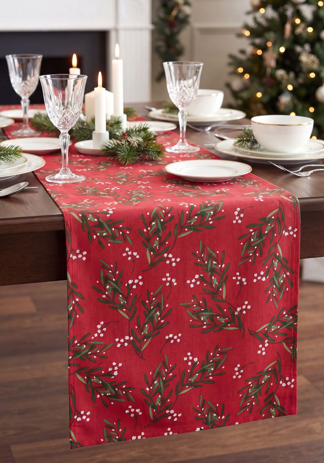 Holly &amp; Berry Table Runner - Red
