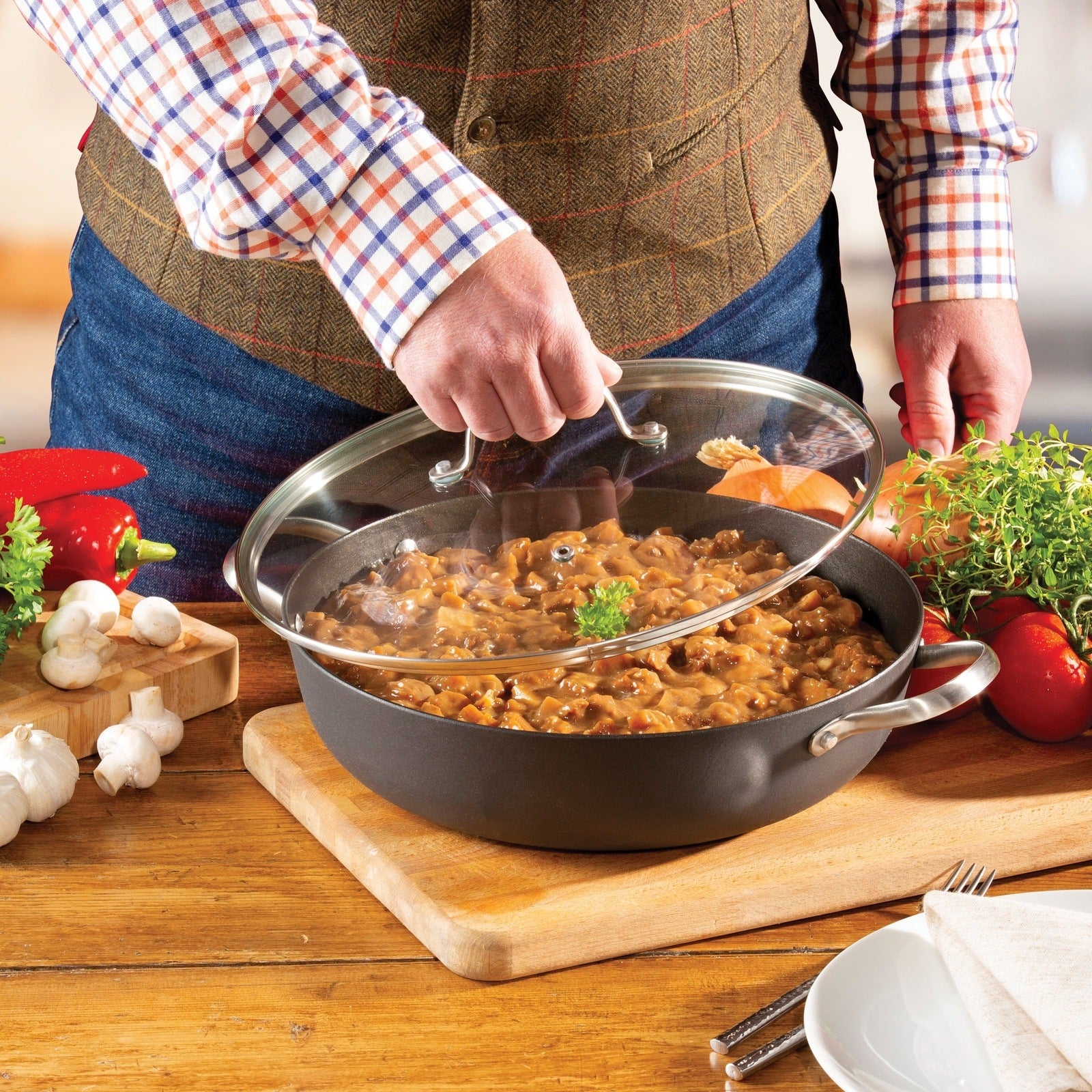 Hairy Bikers Lightweight Cast Iron Pan 33x10x32cm 2 Shaws Department Stores