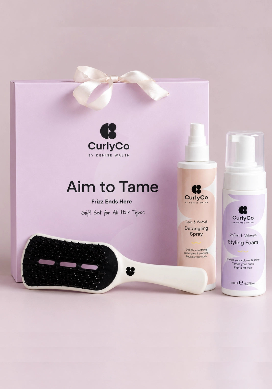 Aim To Tame Gift Set