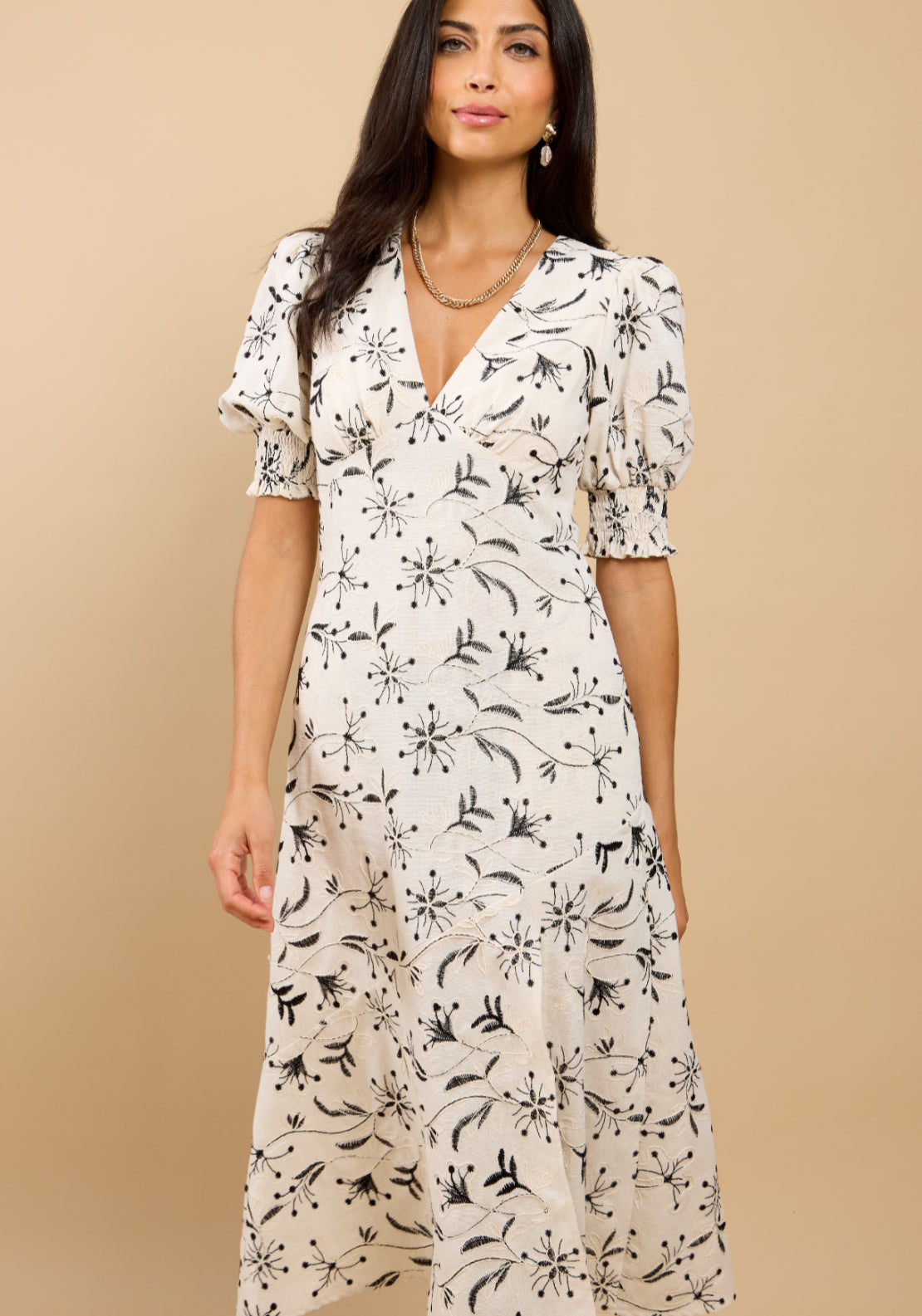 Aureum Embroidered Dress - White