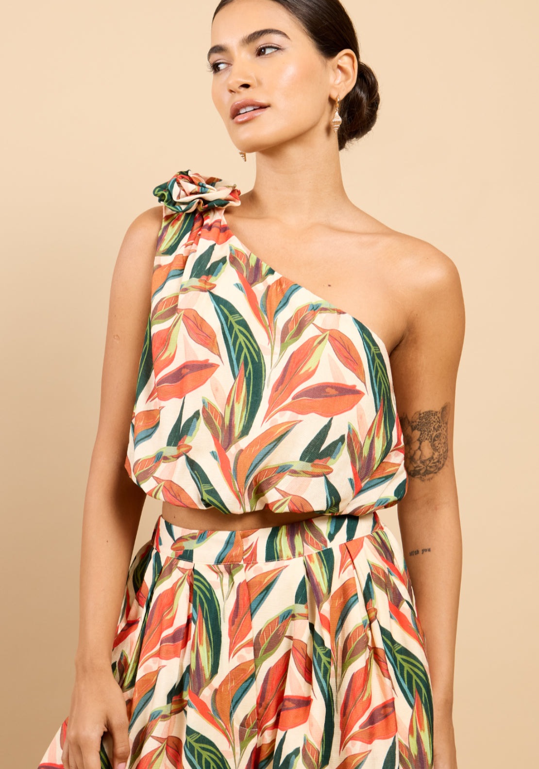 Nala Leaf Print One Shoulder Crop Top - Multi