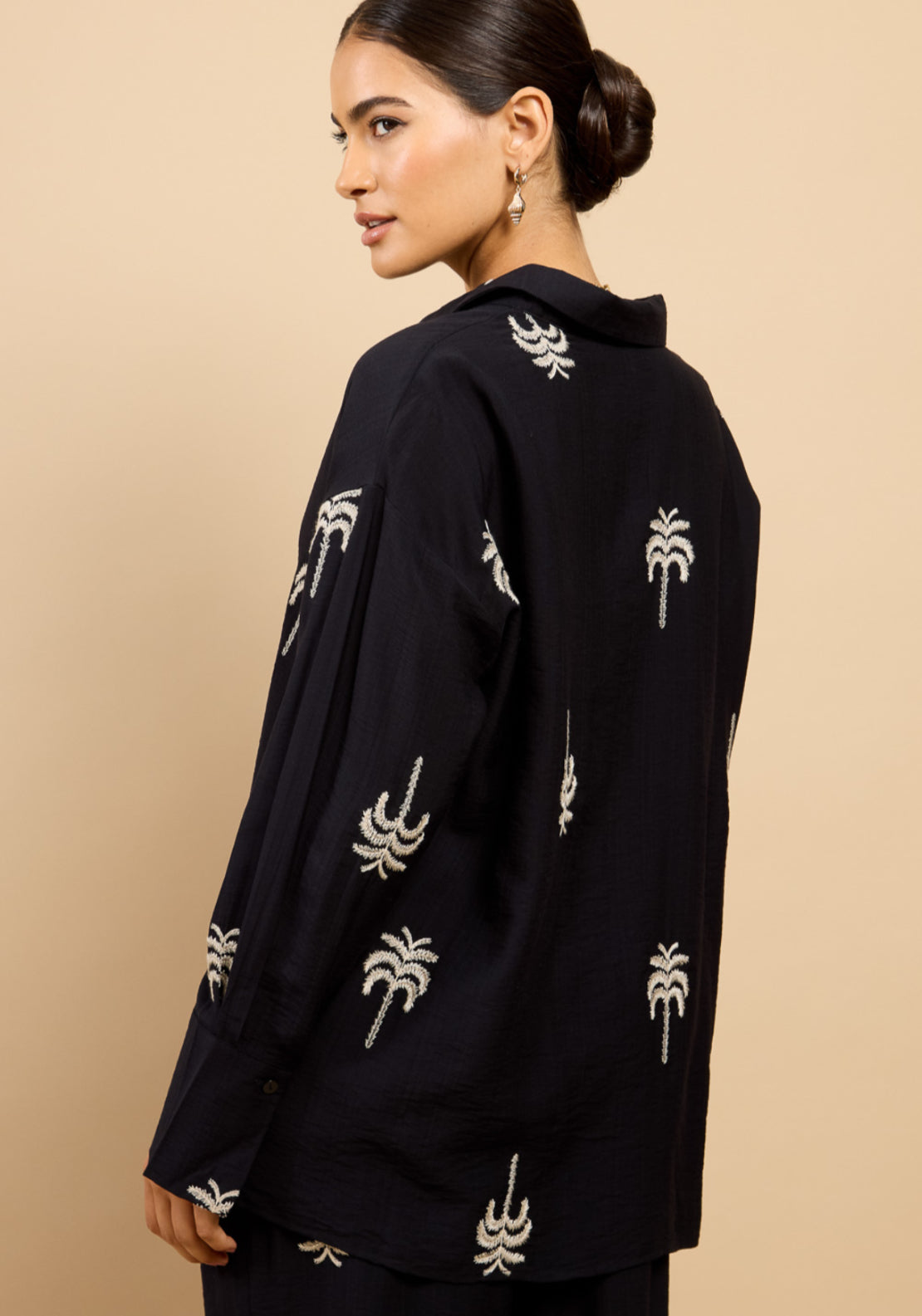 Isla Embroidered Shirt - Black