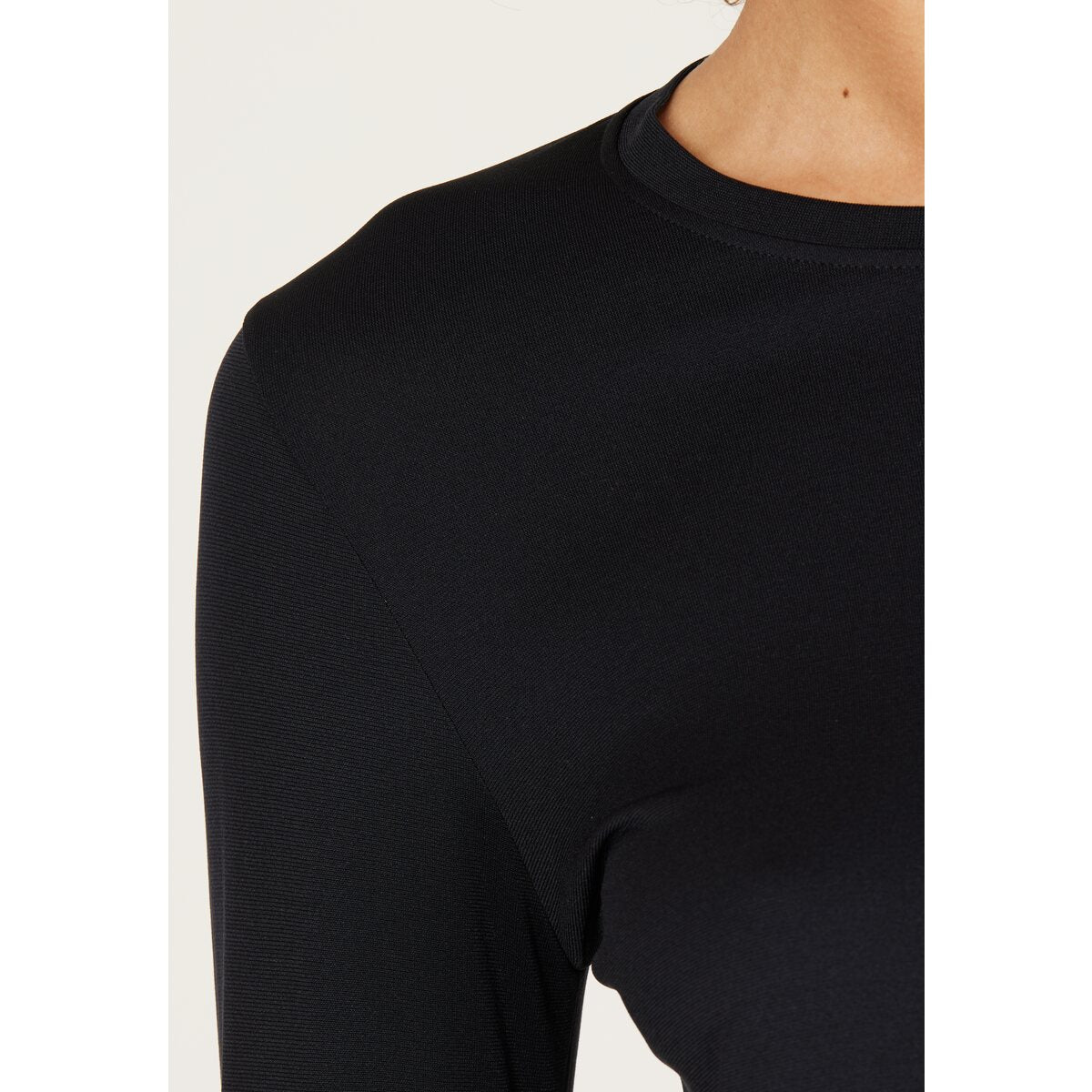 Athlecia Julee Womenswear Loose Fit Long Sleeve Seamless Tee - Black 4 Shaws Department Stores