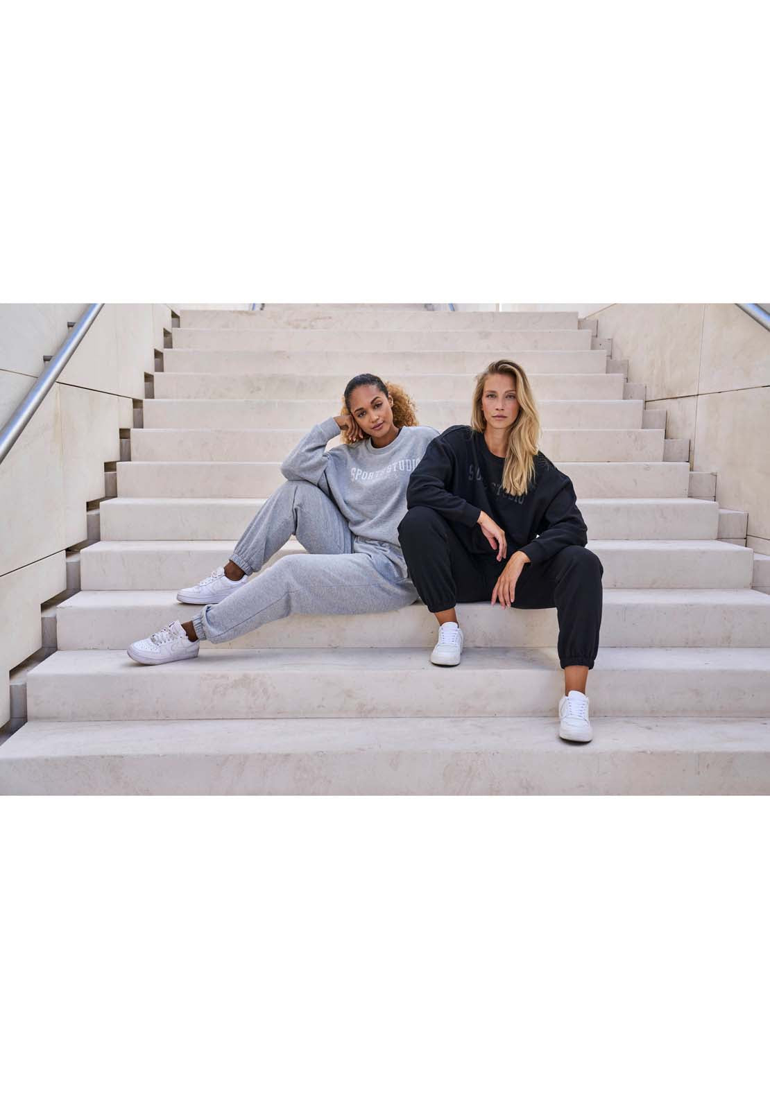 Athlecia Giannis Sweatshirt With Crew Neck - Black 10 Shaws Department Stores