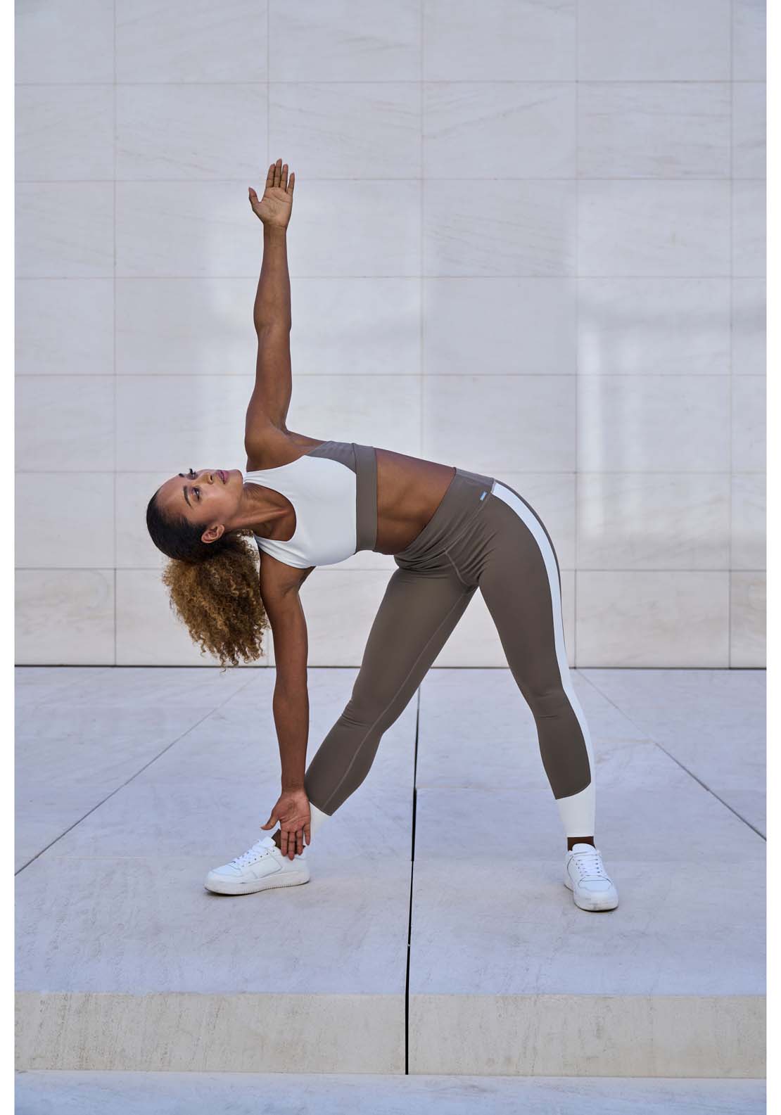 Athlecia Lris Colour Block Bra - Walnut 4 Shaws Department Stores