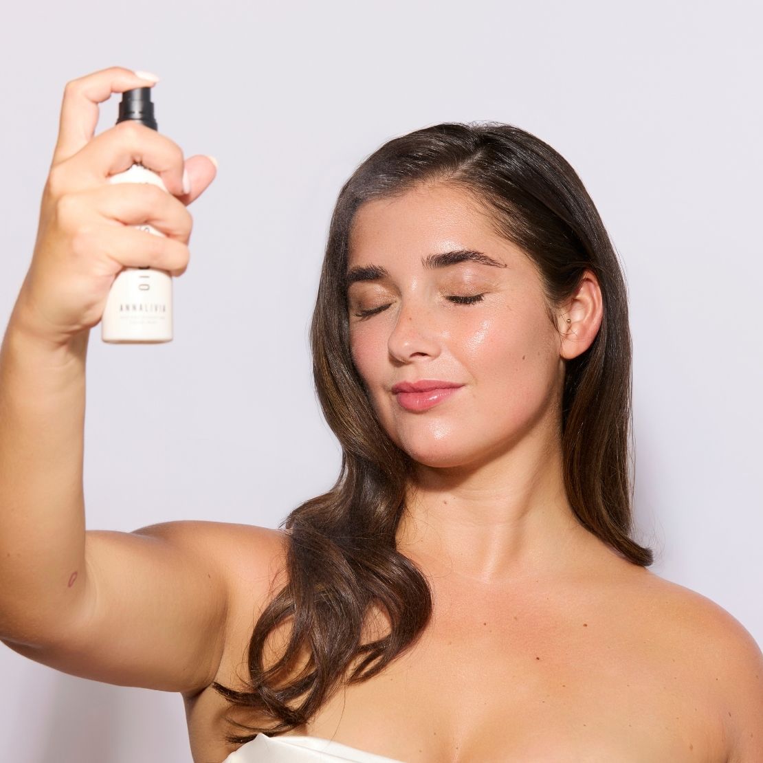 Bperfect Skin Studio X Annalivia Radiant Hydrating Facial Mist 6 Shaws Department Stores