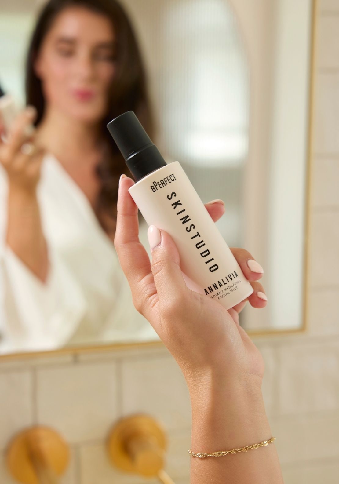 Bperfect Skin Studio X Annalivia Radiant Hydrating Facial Mist 8 Shaws Department Stores