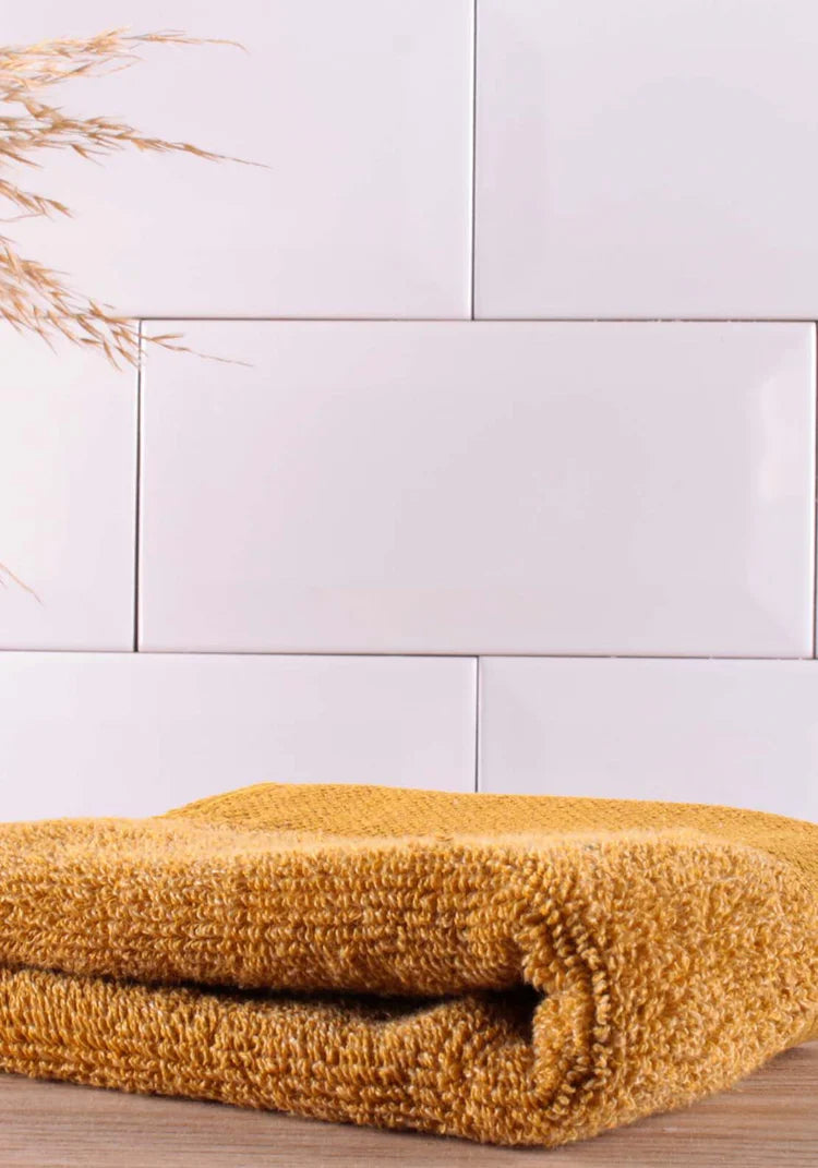 Friendly Bathroom Towel - Yellow