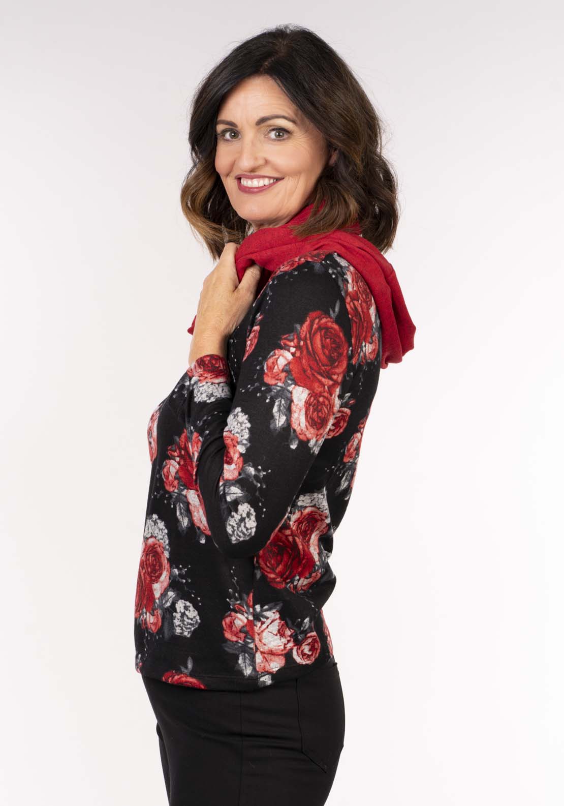 Tea Lane Snood Spot Top - Black W Red Rose 2 Shaws Department Stores