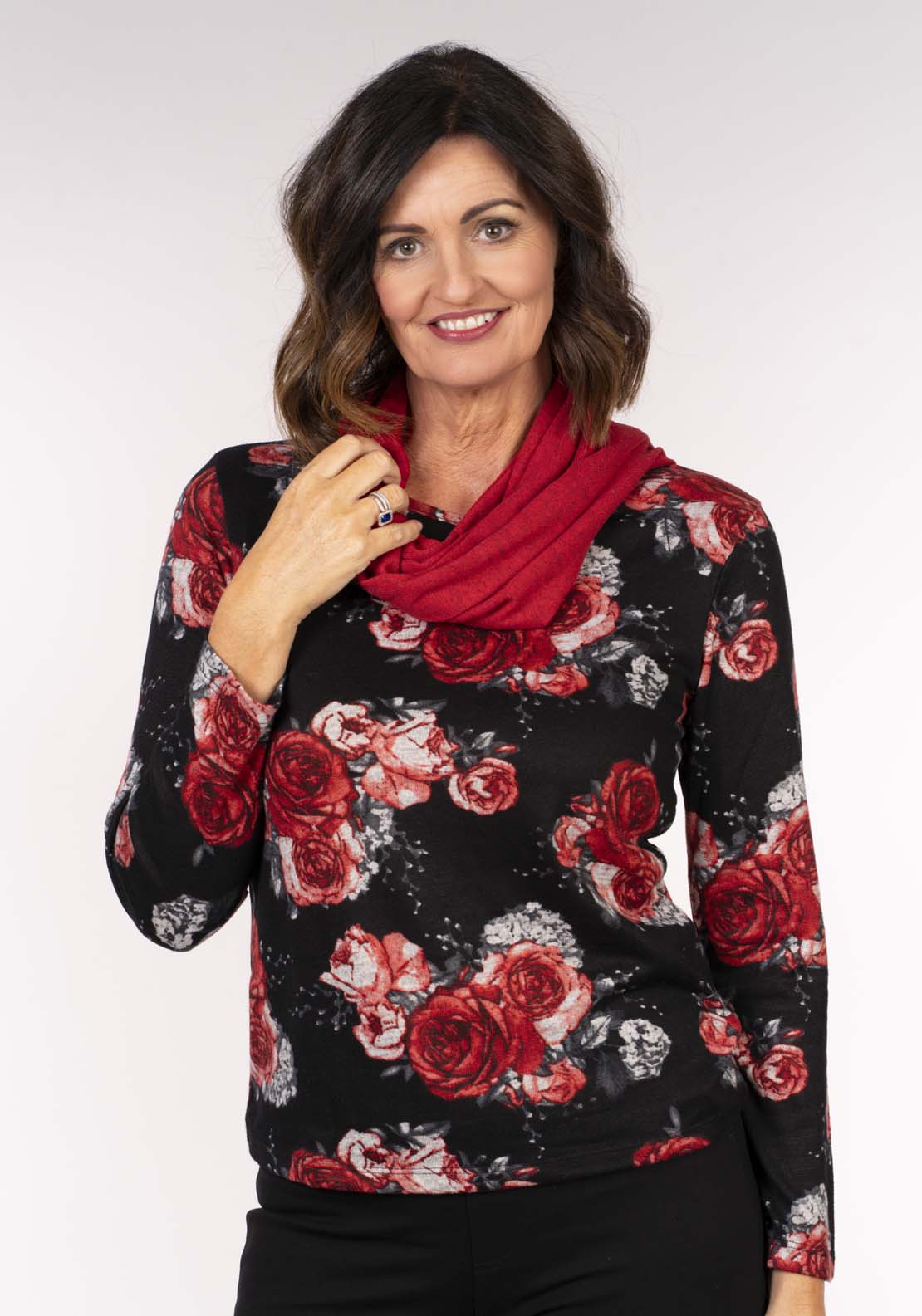 Tea Lane Snood Spot Top - Black W Red Rose 4 Shaws Department Stores