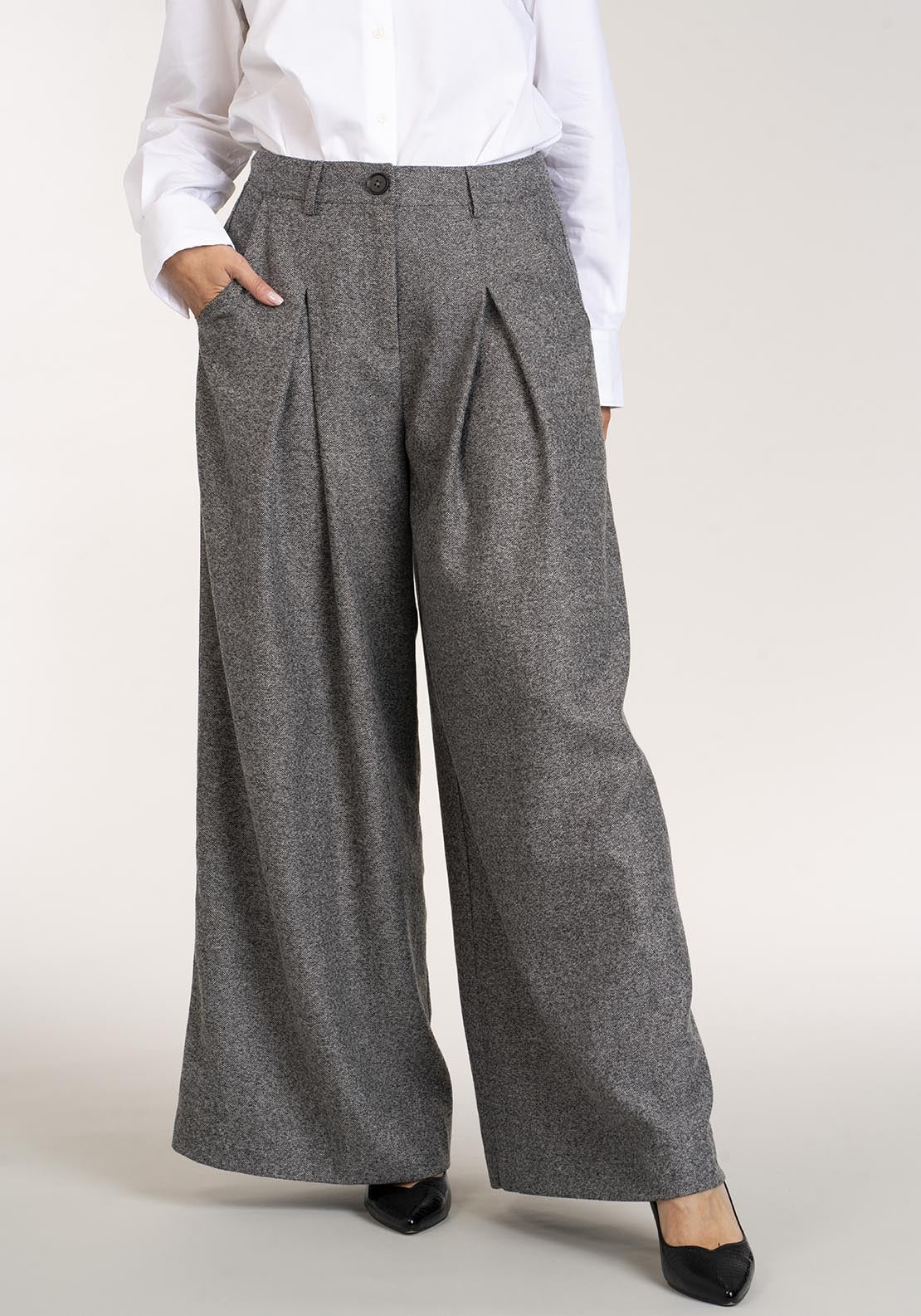 Naoise Wide Leg Pleat Grey Pant - Grey 4 Shaws Department Stores