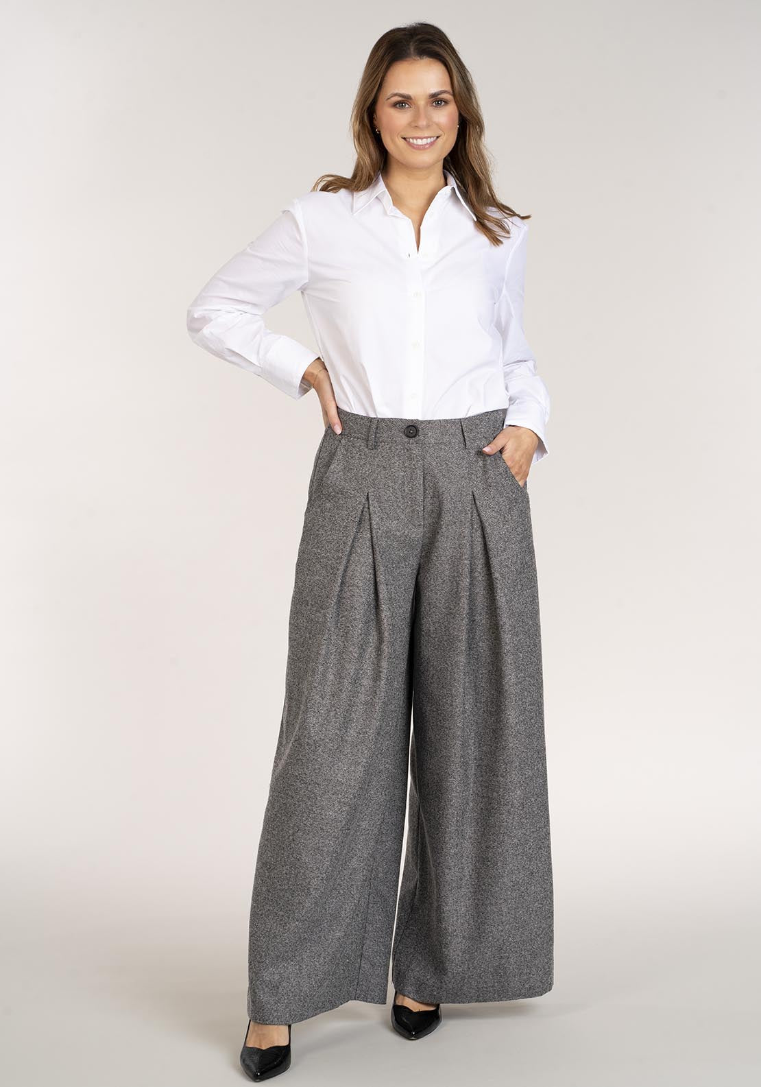 Naoise Wide Leg Pleat Grey Pant - Grey 2 Shaws Department Stores