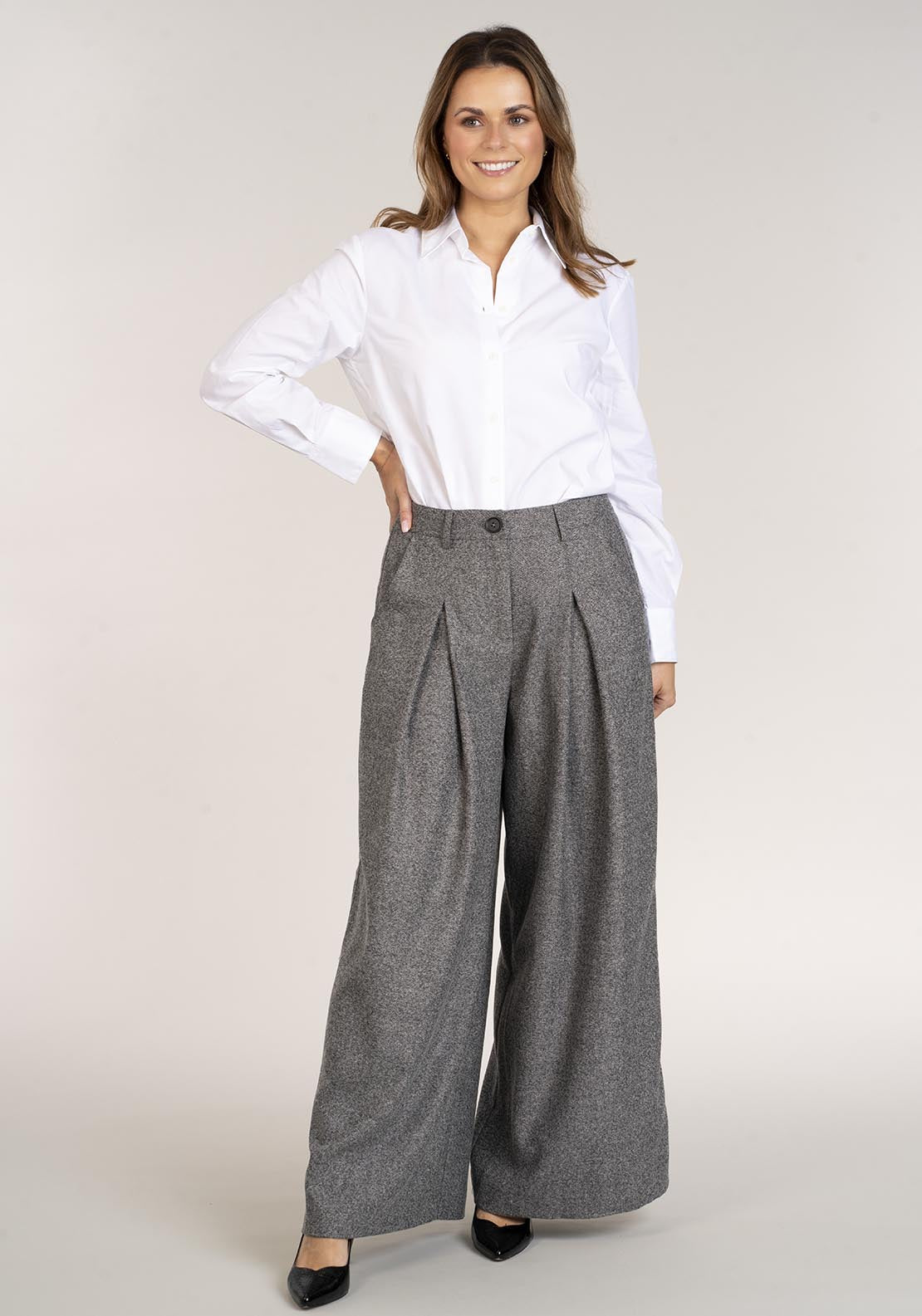 Naoise Wide Leg Pleat Grey Pant - Grey 1 Shaws Department Stores