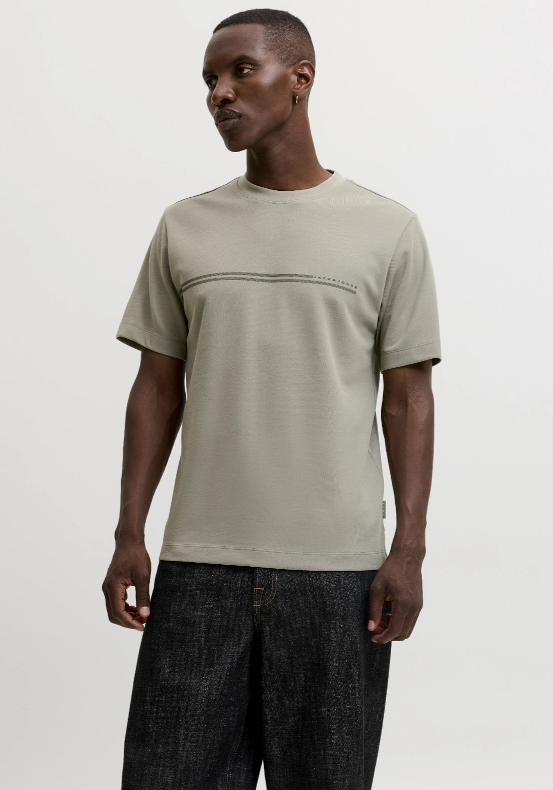 Casual Graphic Tee - Vetiver