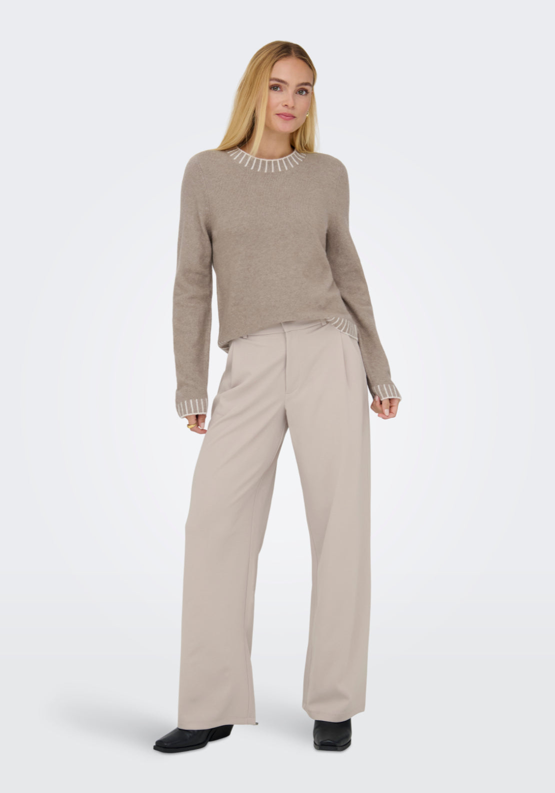 Jdy Geggo Life Occasion Trousers - Grey 5 Shaws Department Stores
