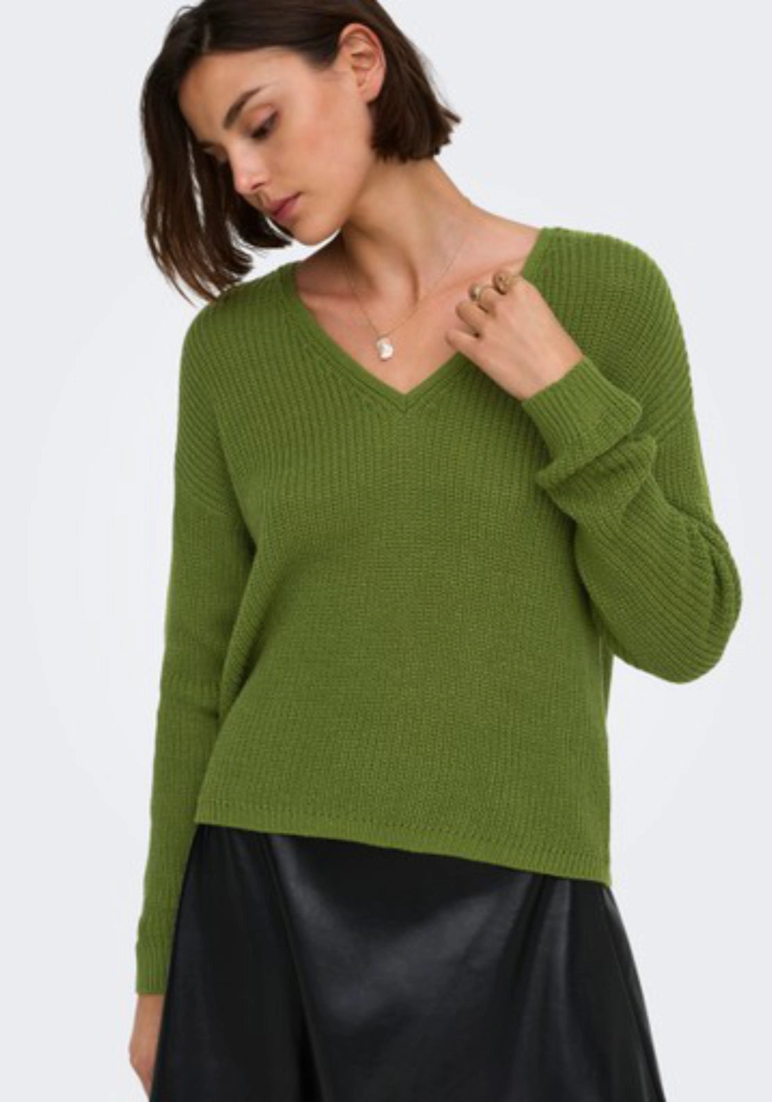 Evie Long Sleeve V-Neck Pullover - Cedar Green