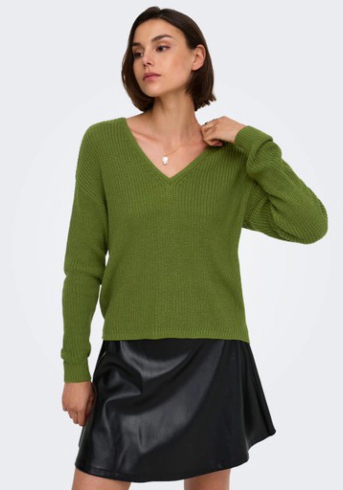 Evie Long Sleeve V-Neck Pullover - Cedar Green