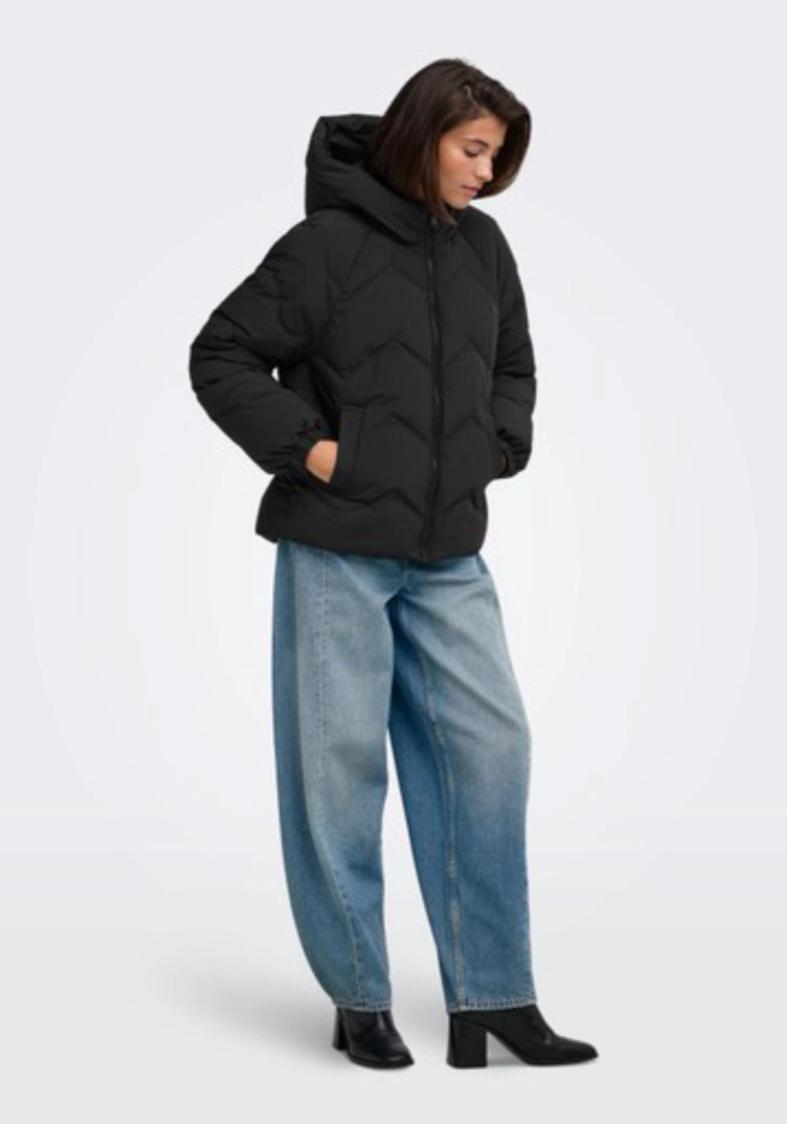 Power Short Hood Puffer Coat - Black