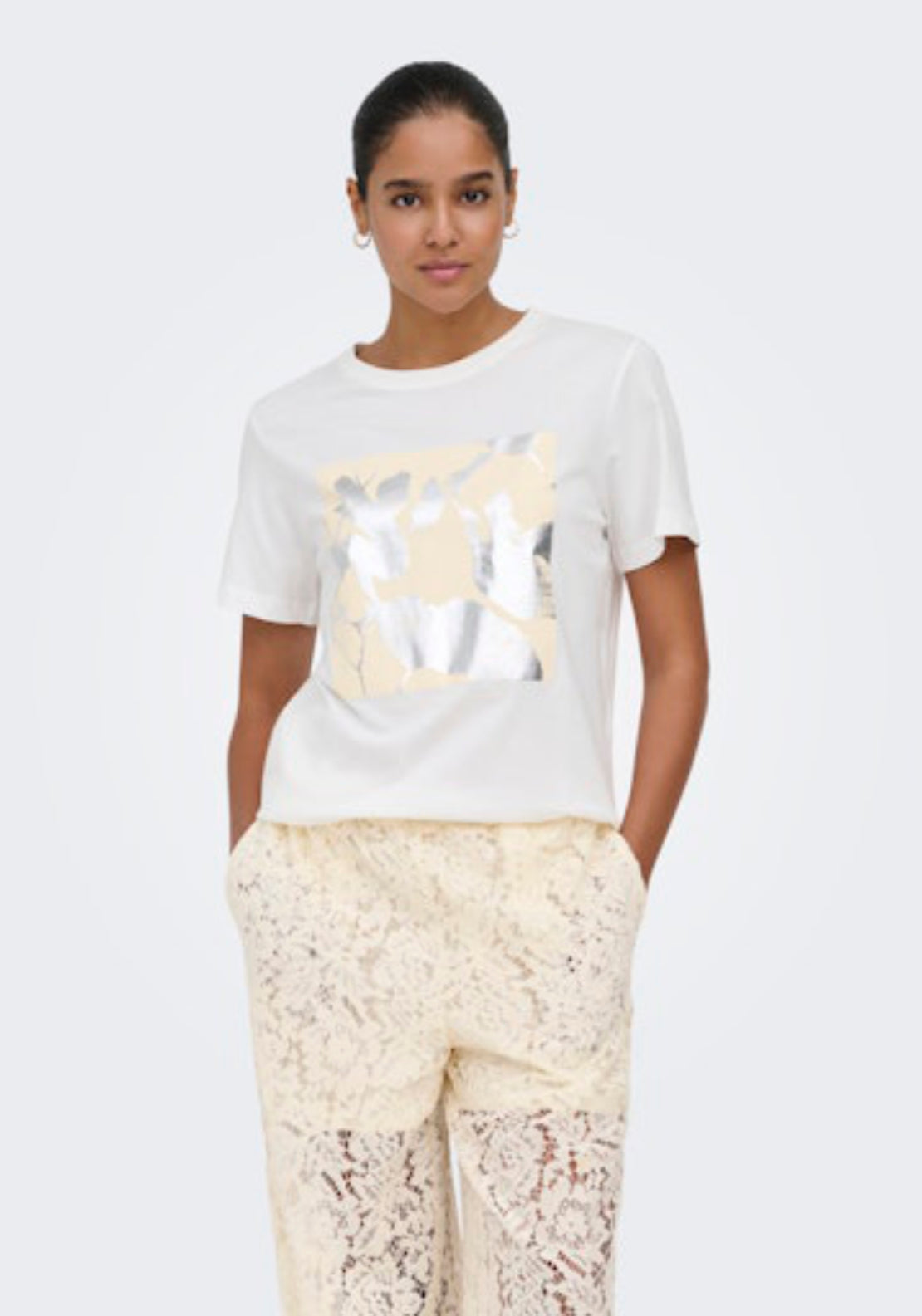 Lima Short Sleeve Print T-Shirt - Cloud Dancer Vivid